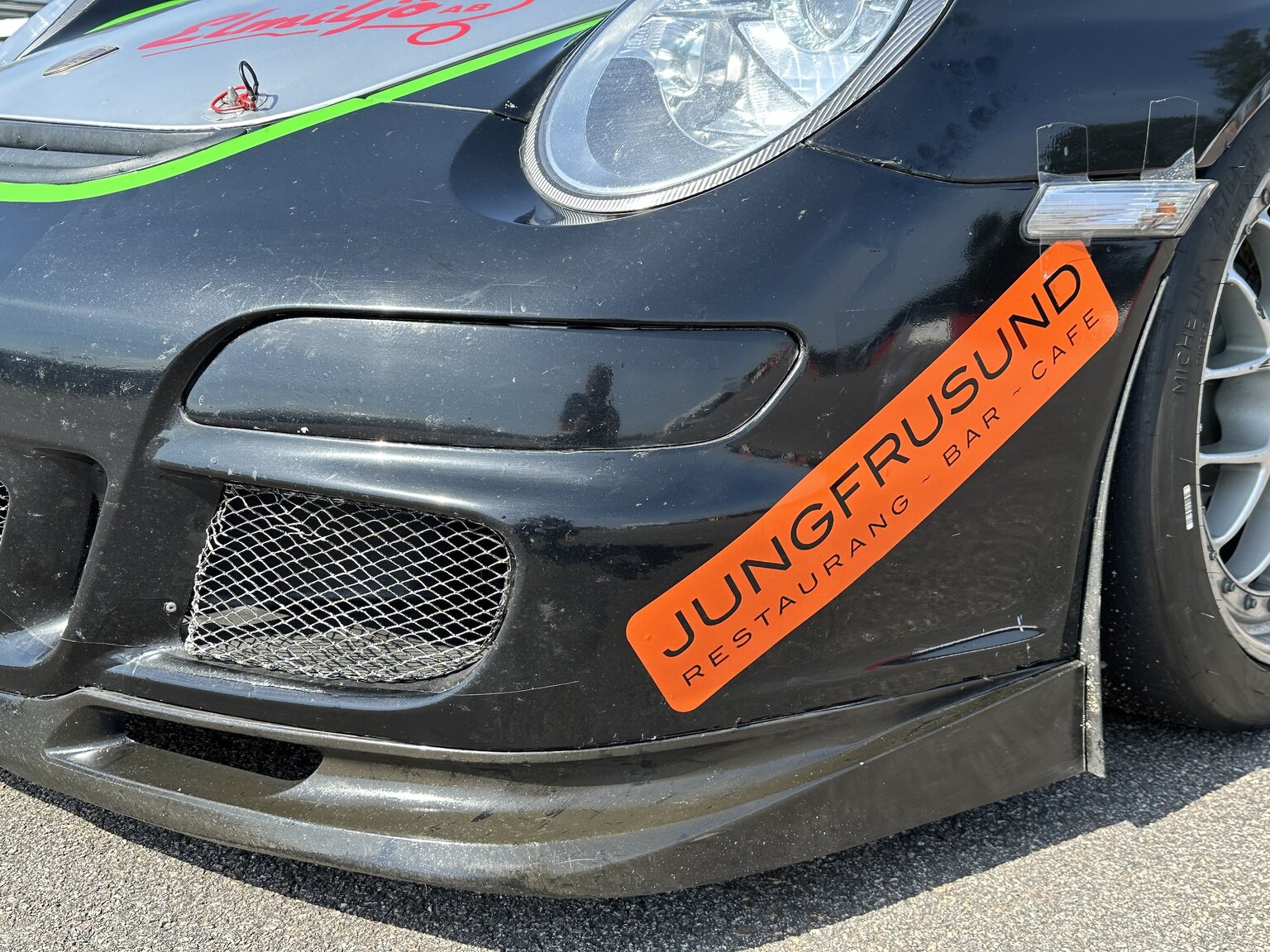 Exterior image of 2007 Porsche 911 GT3 CUP
