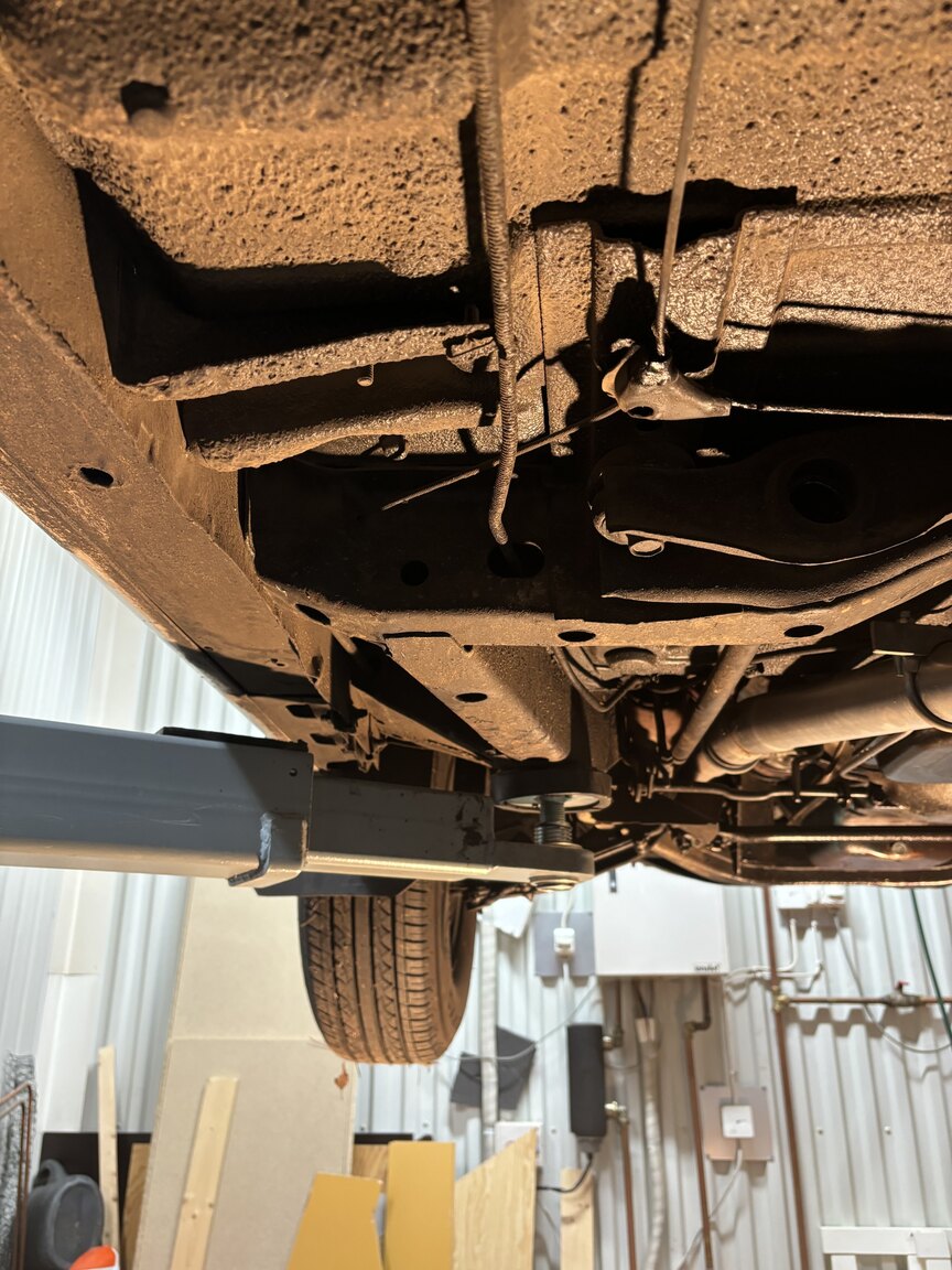 Image of 1976 Chrysler Cordoba mechanics