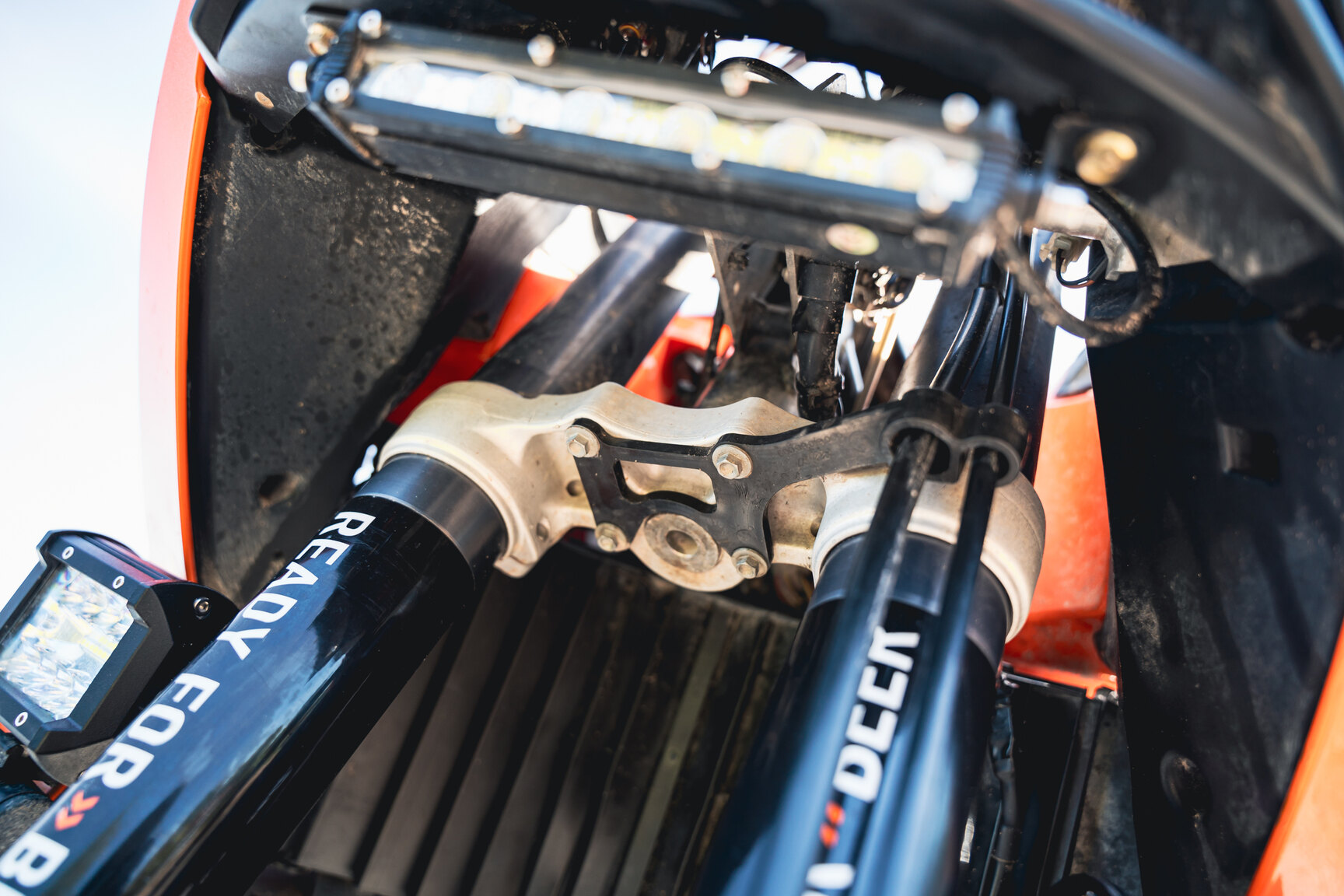 2003 KTM 950 Adventure S (7), Mekanik