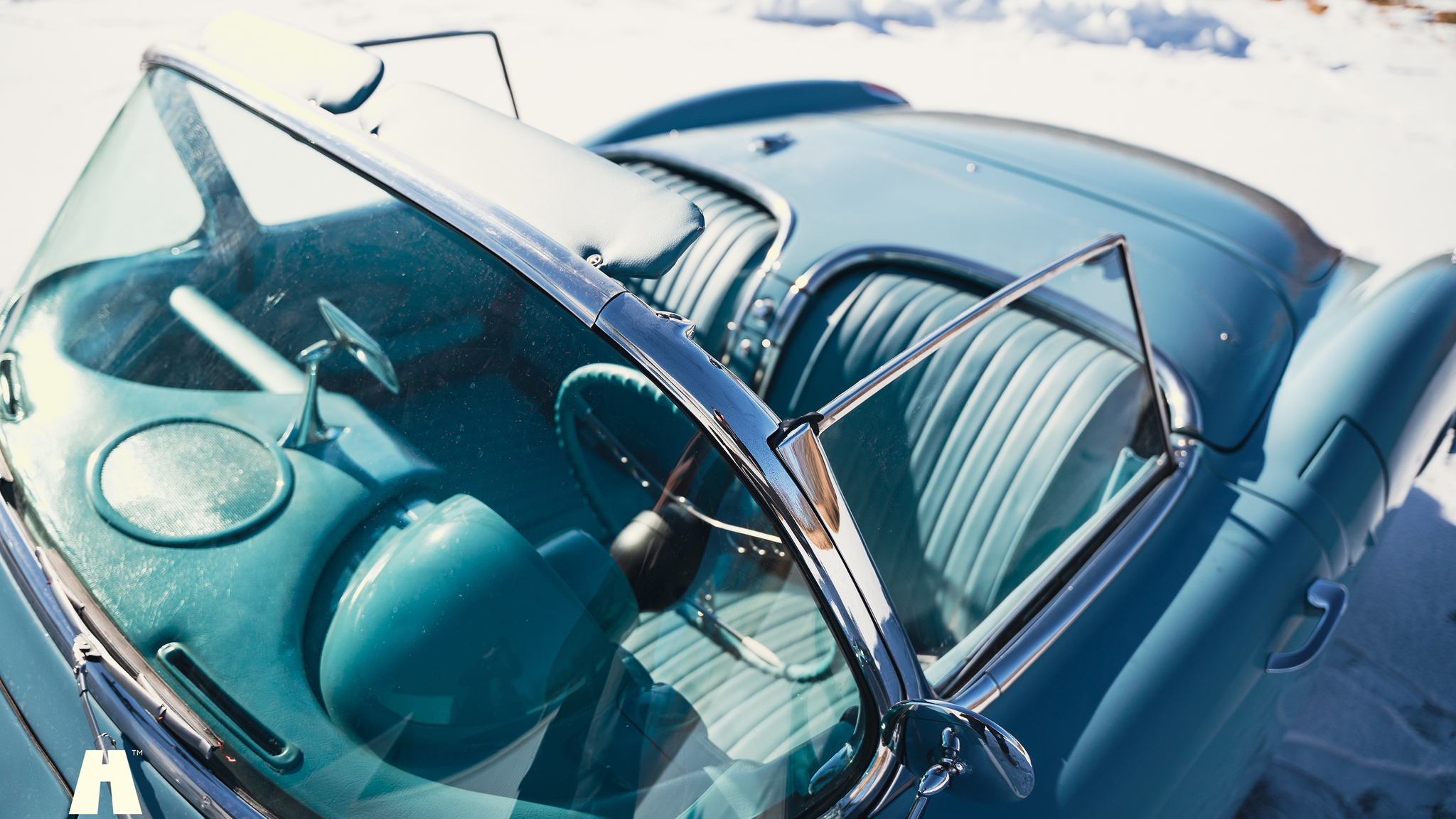 Exterior image of 1960 Chevrolet Corvette