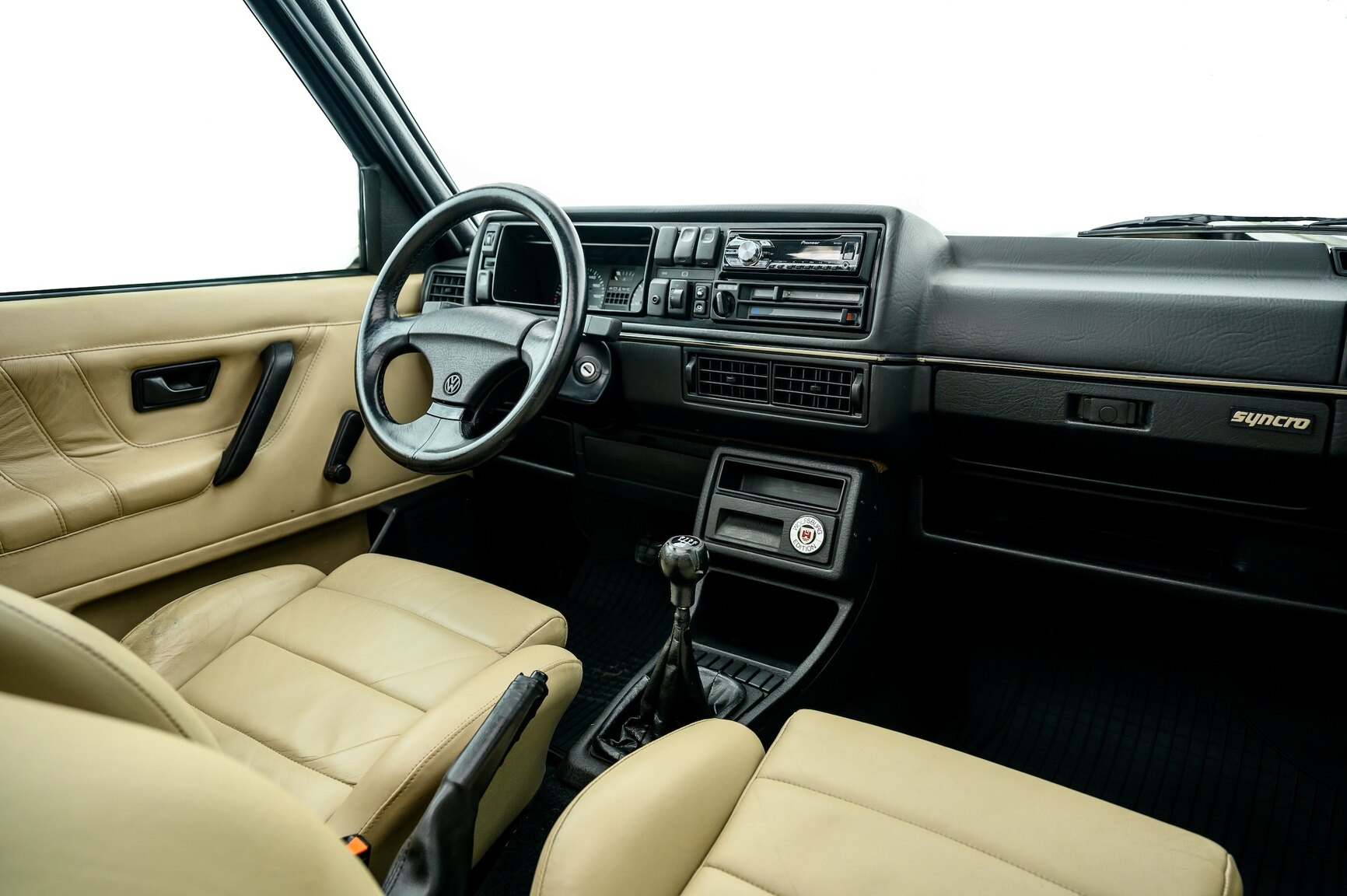 Innenraumfoto von 1991 Volkswagen Golf Country Chrome Edition (42)