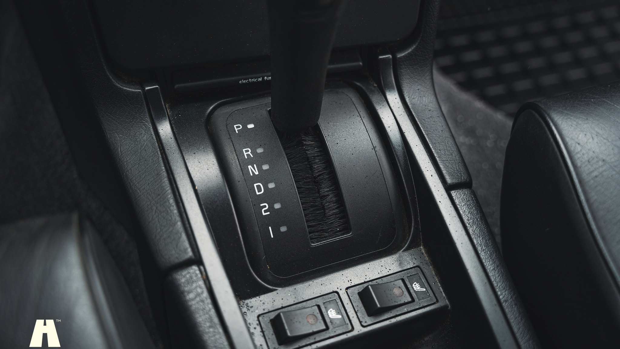 Interior image of 1995 Volvo 940 SE