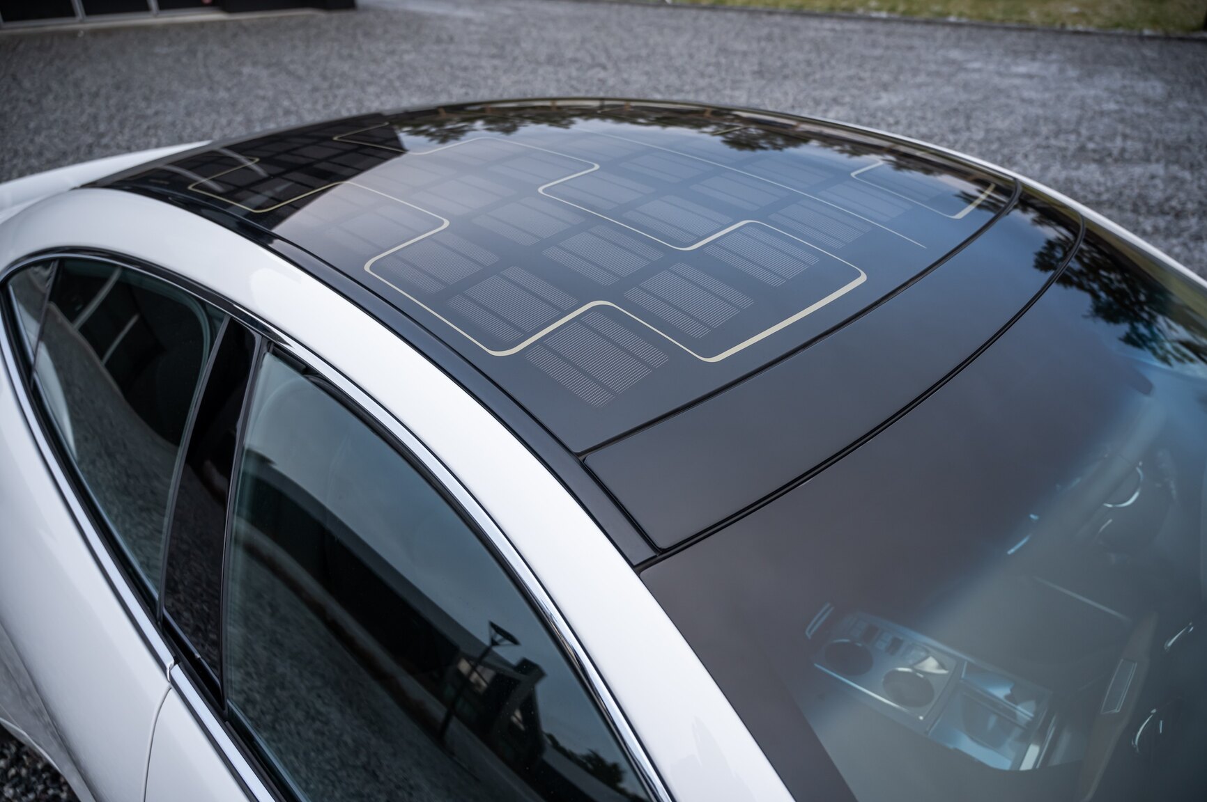 Exteriörbild på 2012 Fisker Karma ES