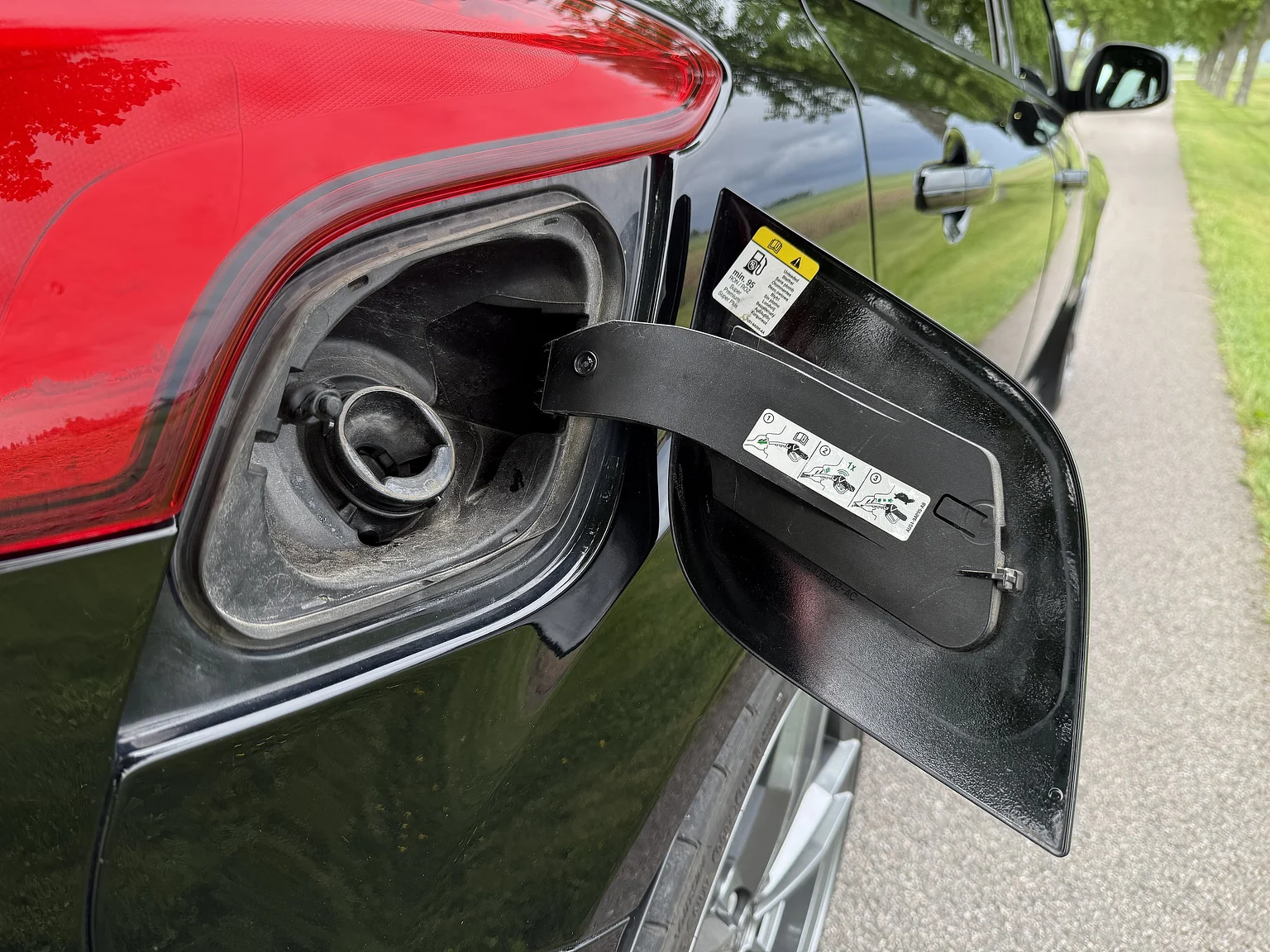 Exterior image of 2016 Ford Focus RS (63)