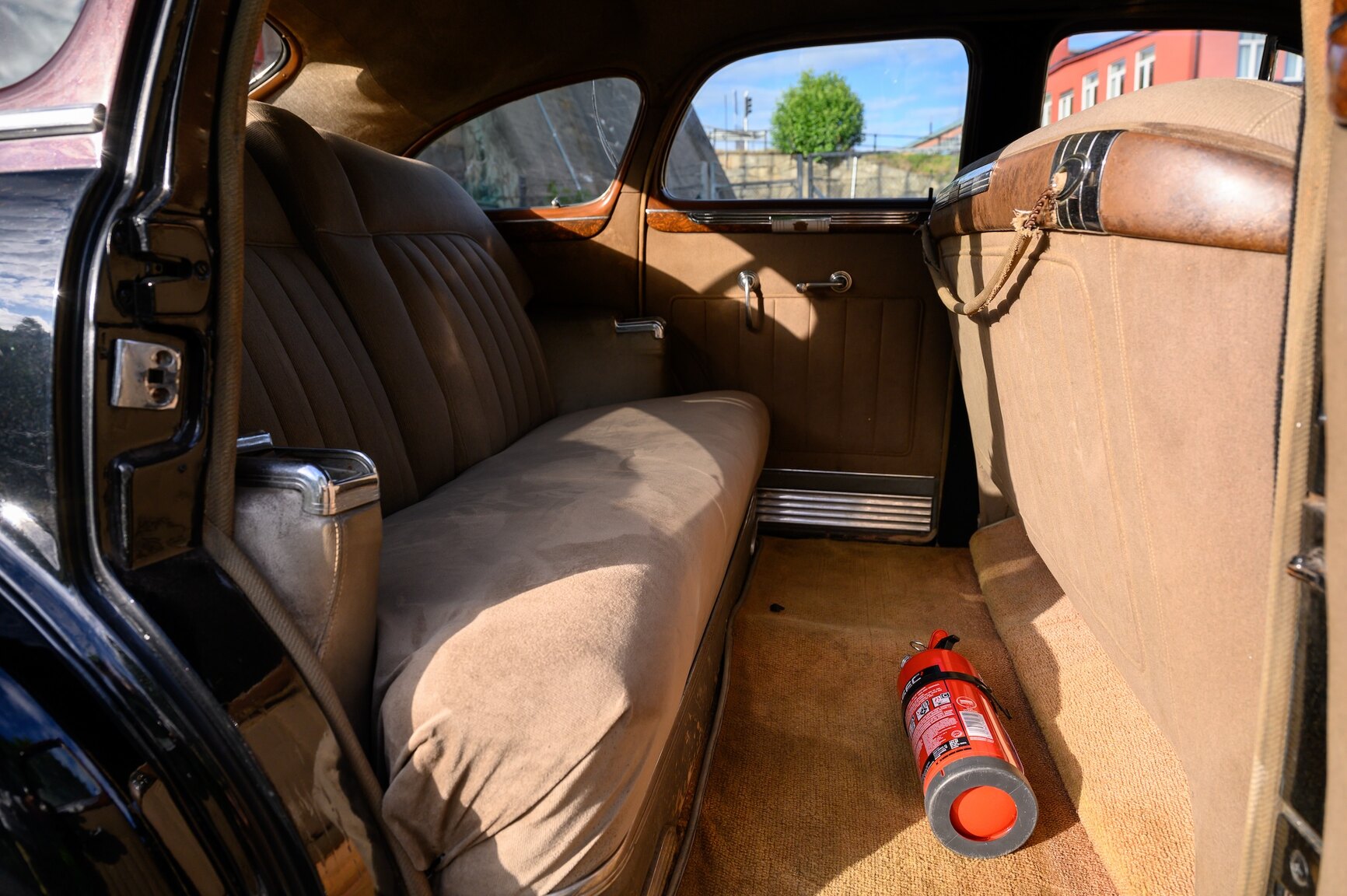 Innenraumfoto von 1941 Cadillac Model Sixty-One Fastback (9)