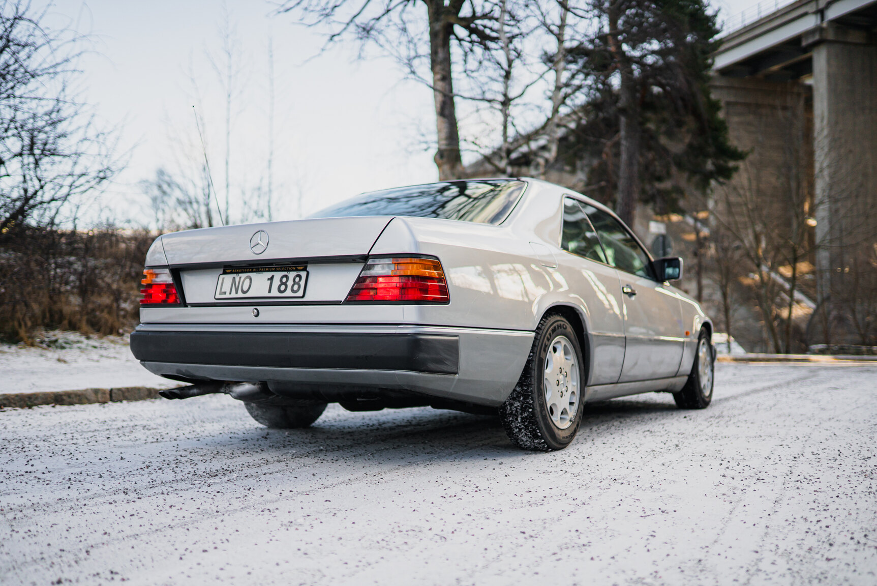 Exteriörbild på 1992 Mercedes-Benz 300CE-24V