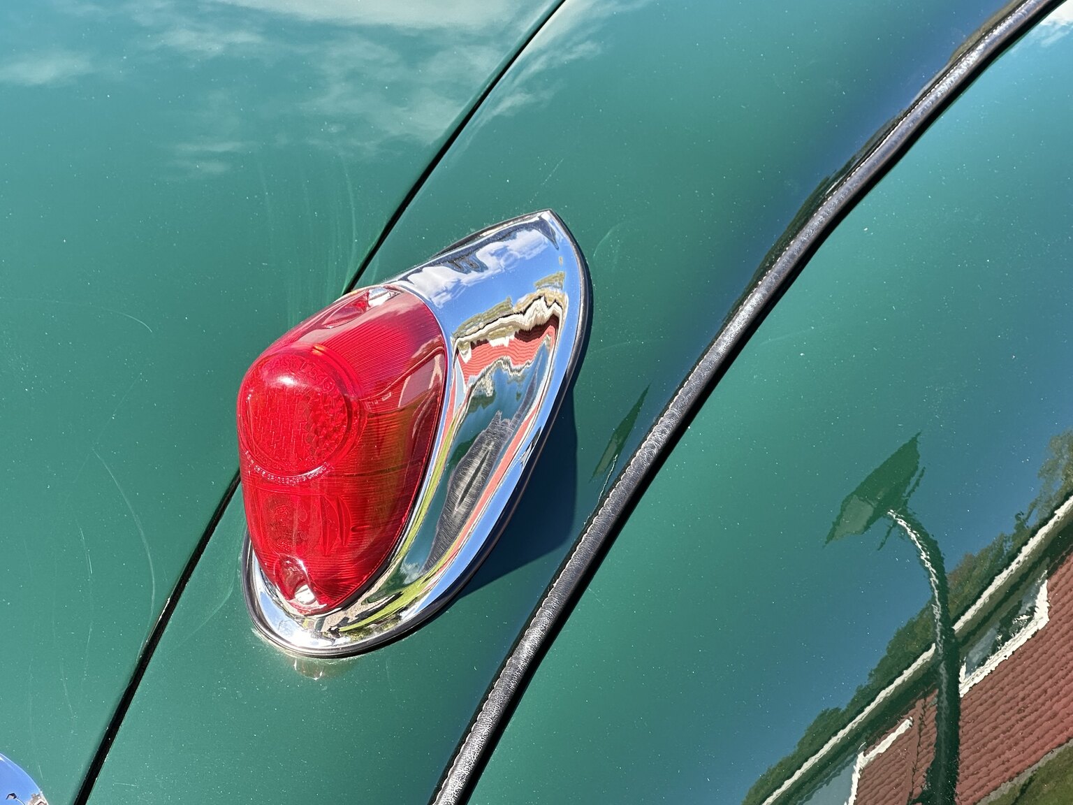 Exteriörbild på 1958 Jaguar XK150