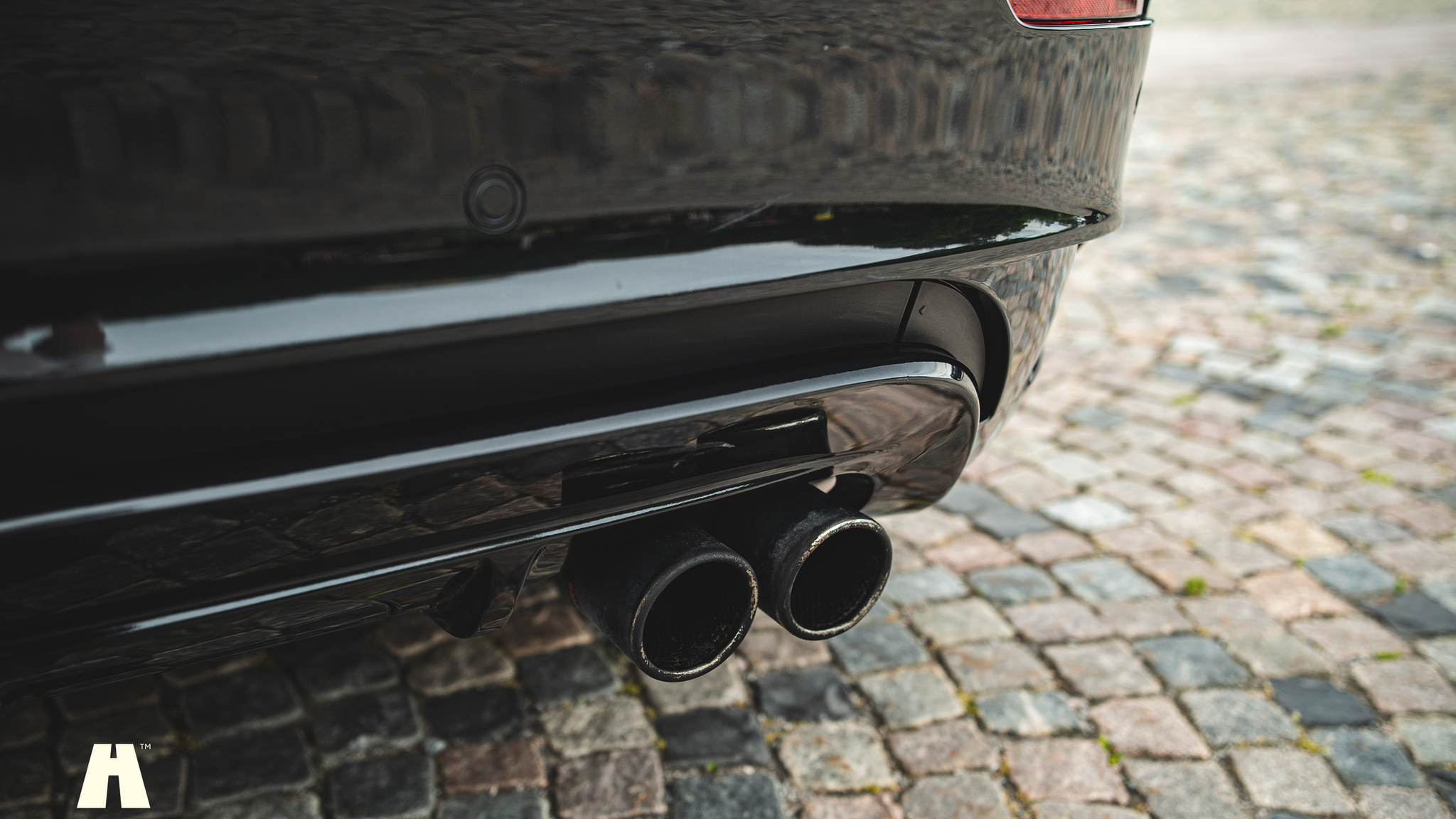 Exteriörbild på 2010 BMW X6 M Ferrita 555HK (35)