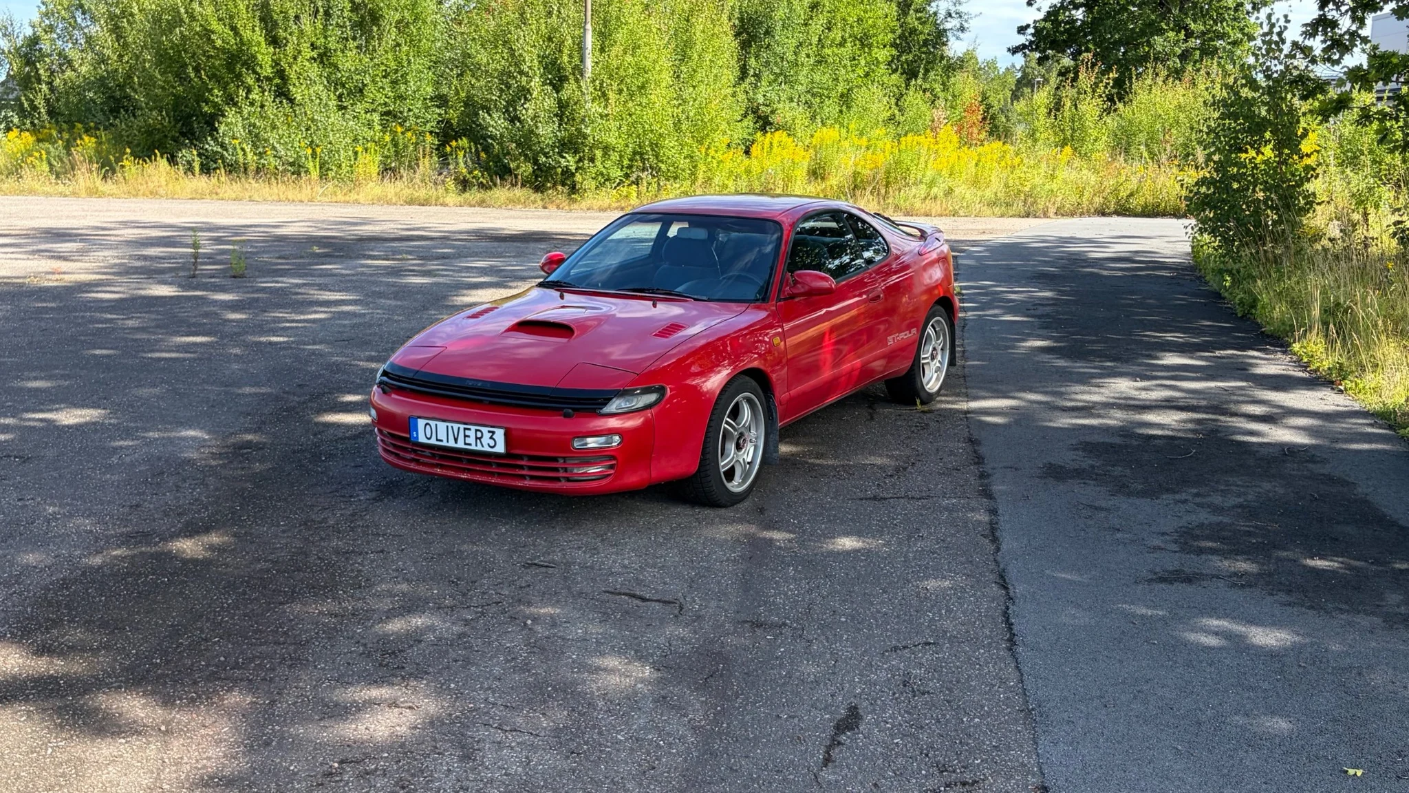 Exterior image of 1991 Toyota Celica GT-Four ST185 (36)