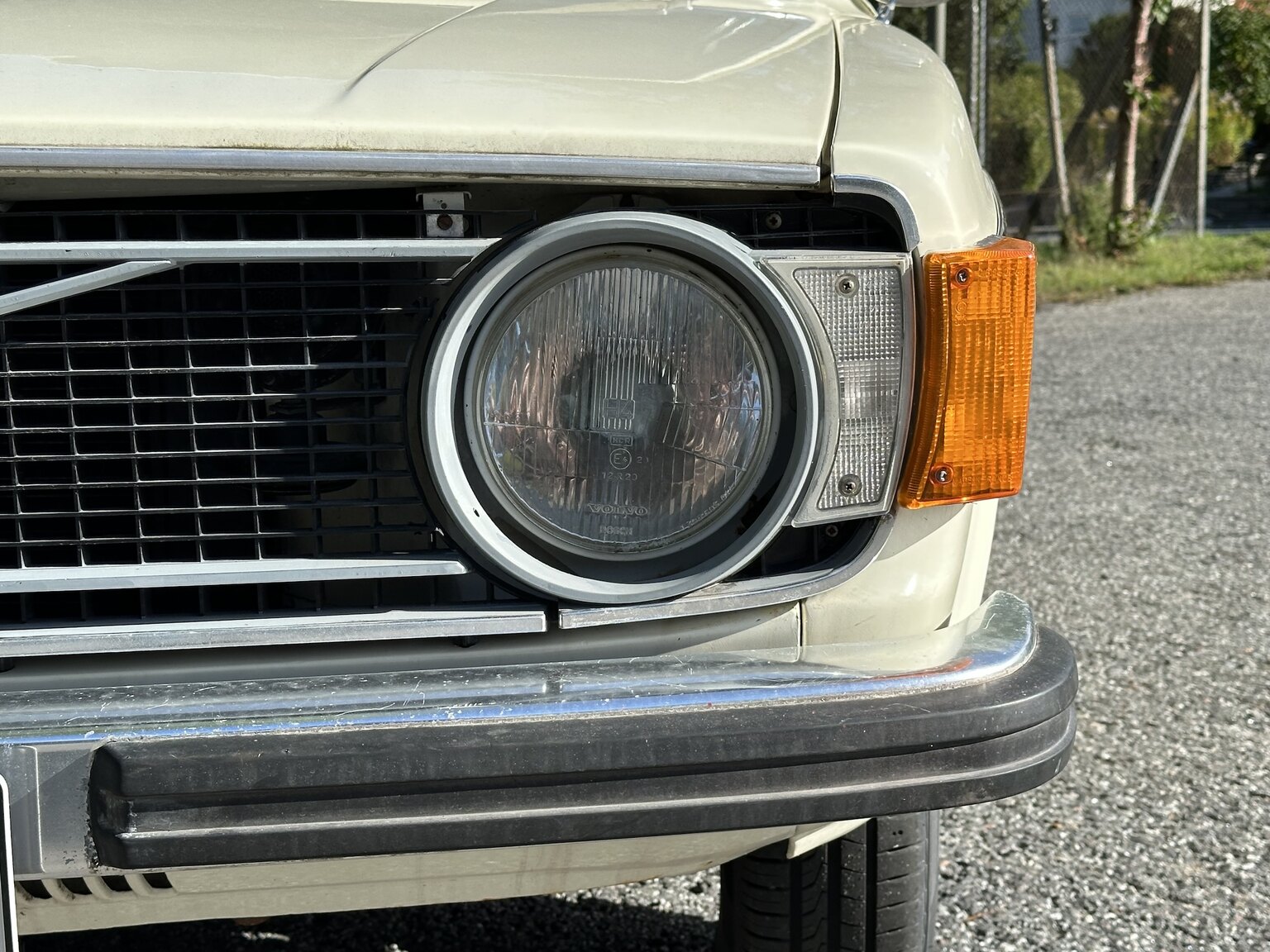 Aussenfoto 1973 Volvo 142