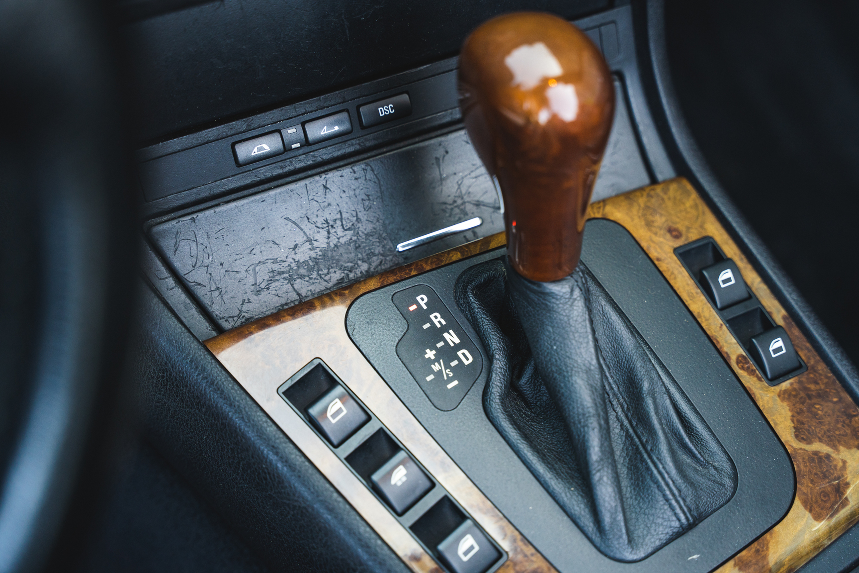 Innenraumfoto von 2001 BMW E46 325 Cabriolet (29)