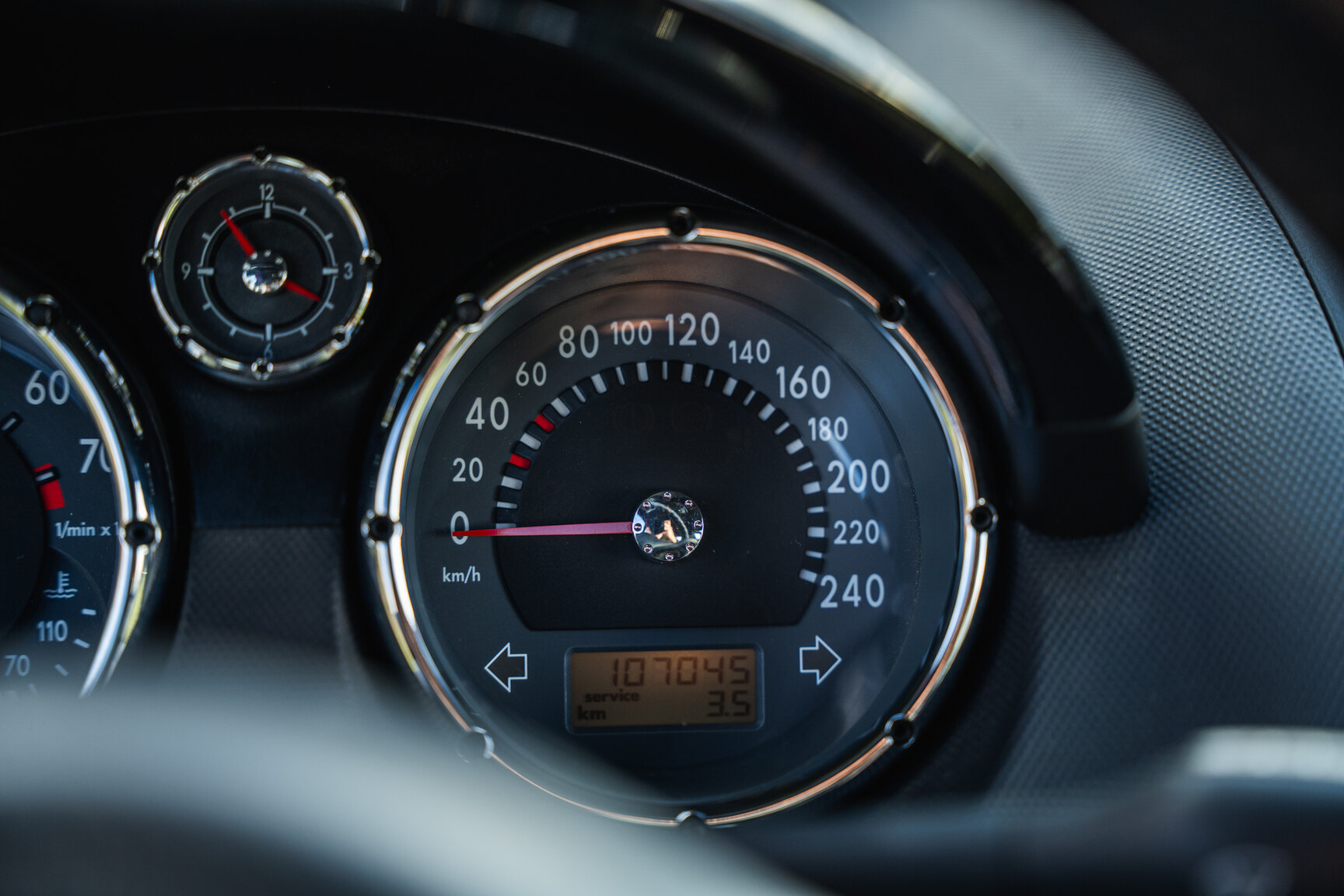 Interior image of 2001 VW Lupo GTI