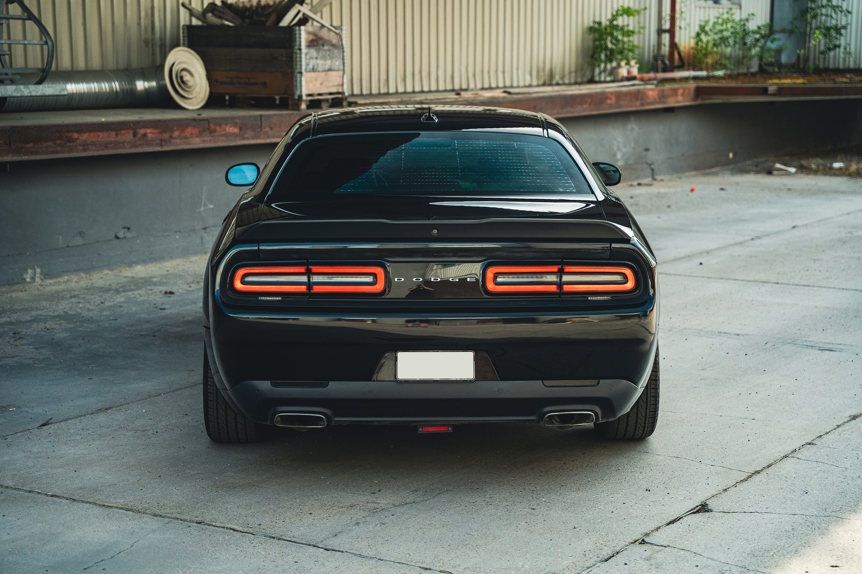 Exteriörbild på 2018 Dodge Challenger Wide Body