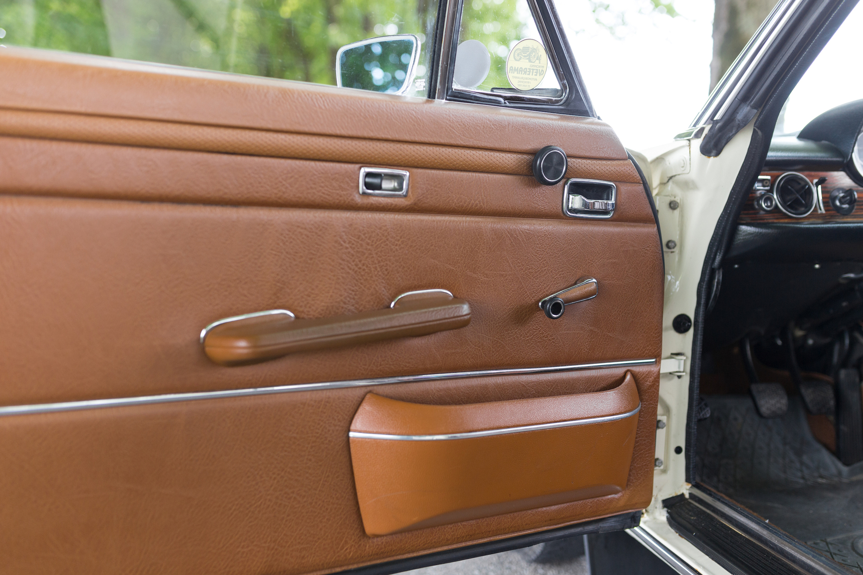 Innenraumfoto von 1971 Mercedes 250 C