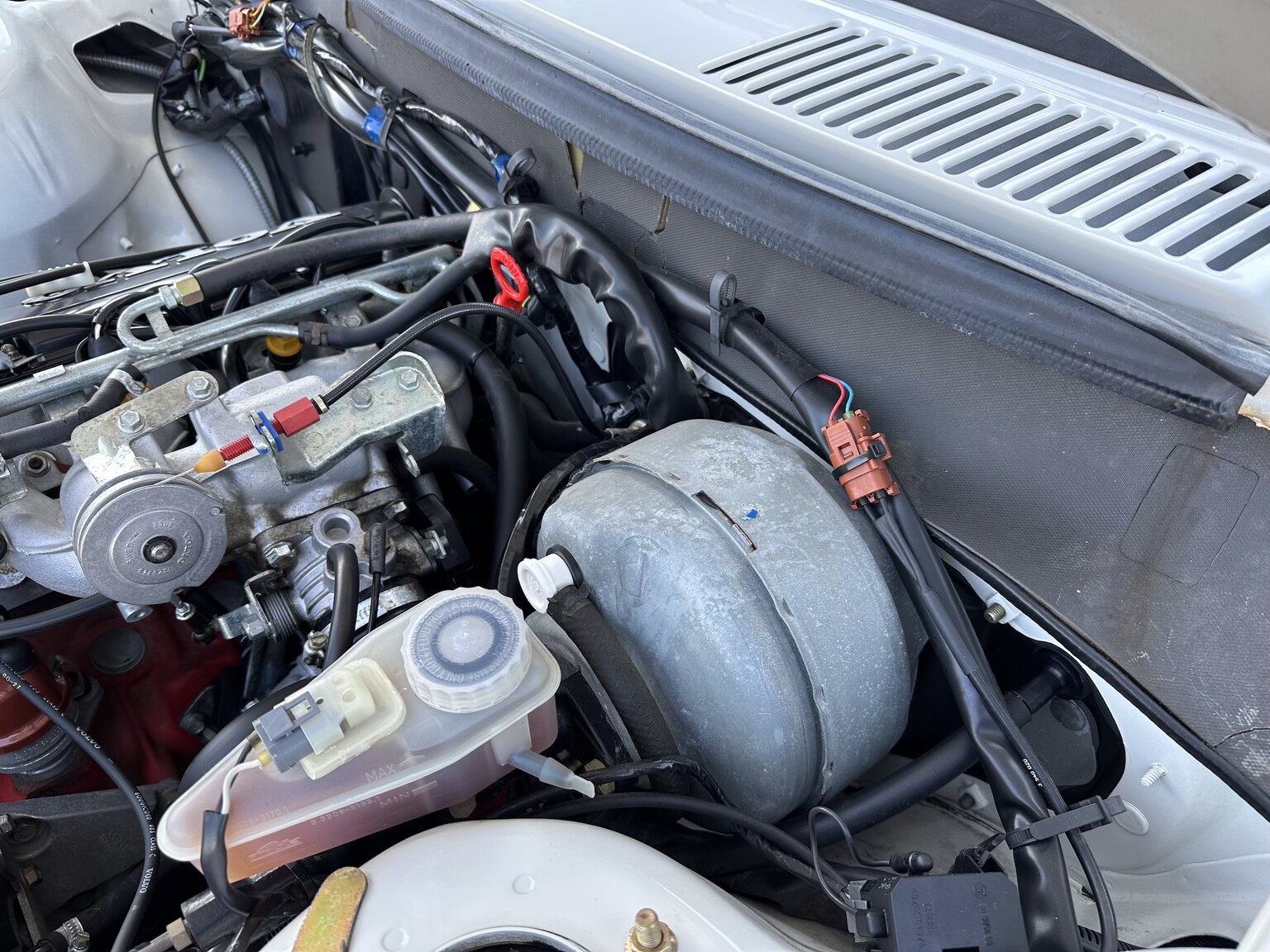 1991 Volvo 240 GLT, Mekanik