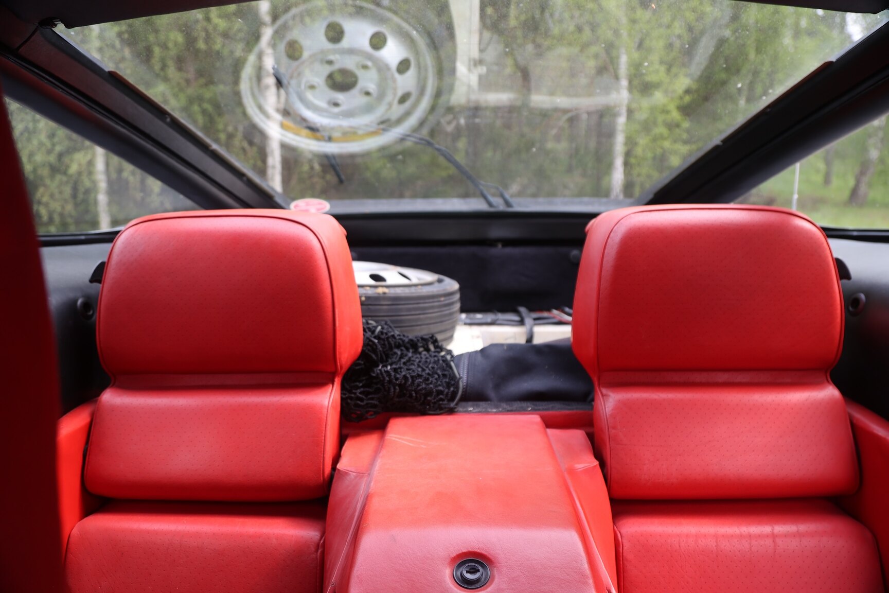 Interior image of 1981 Porsche 928 S