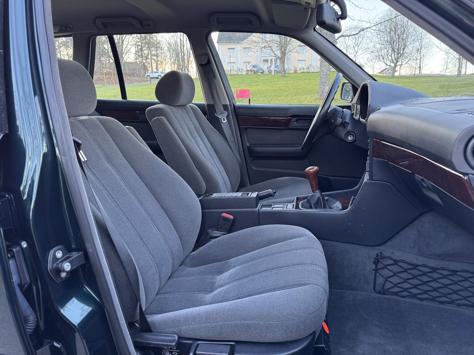 Innenraumfoto von 1996 BMW 520i Touring