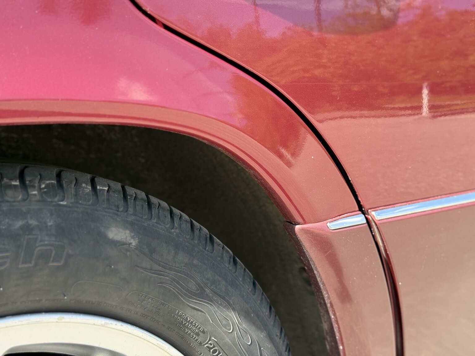 Aussenfoto 1991 Mercedes-Benz 300 E-24