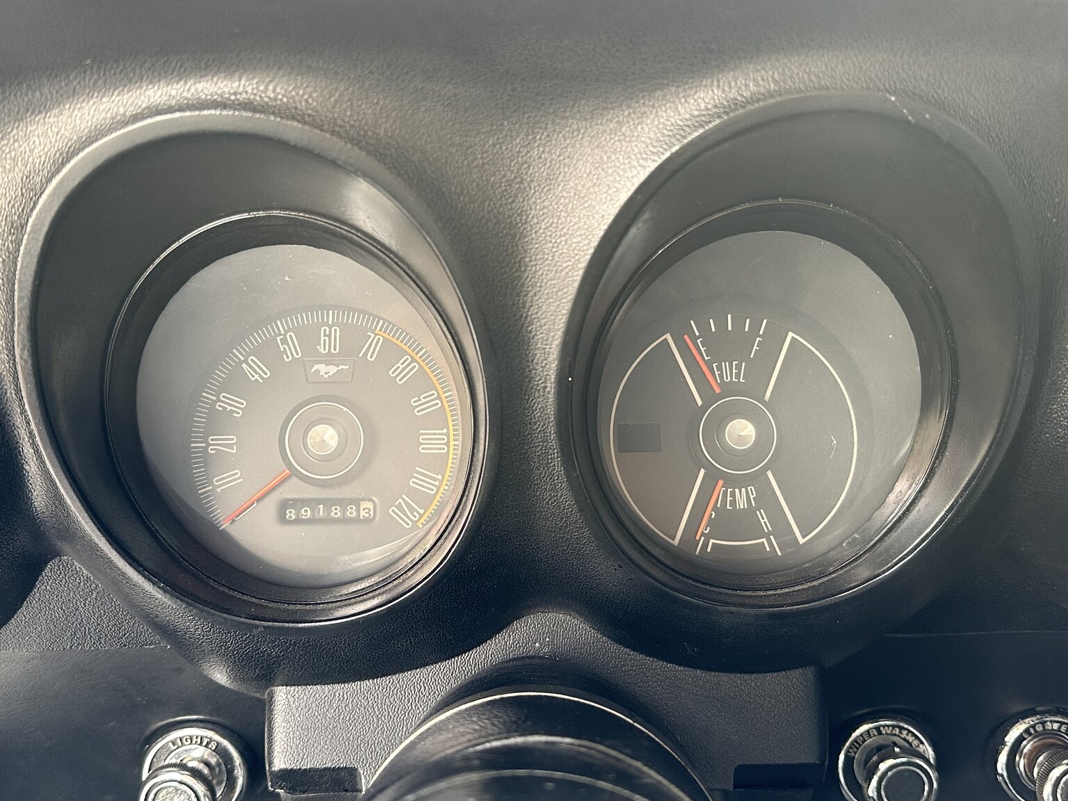 Innenraumfoto von 1970 Ford Mustang Fastback SportsRoof 5.0 (26)