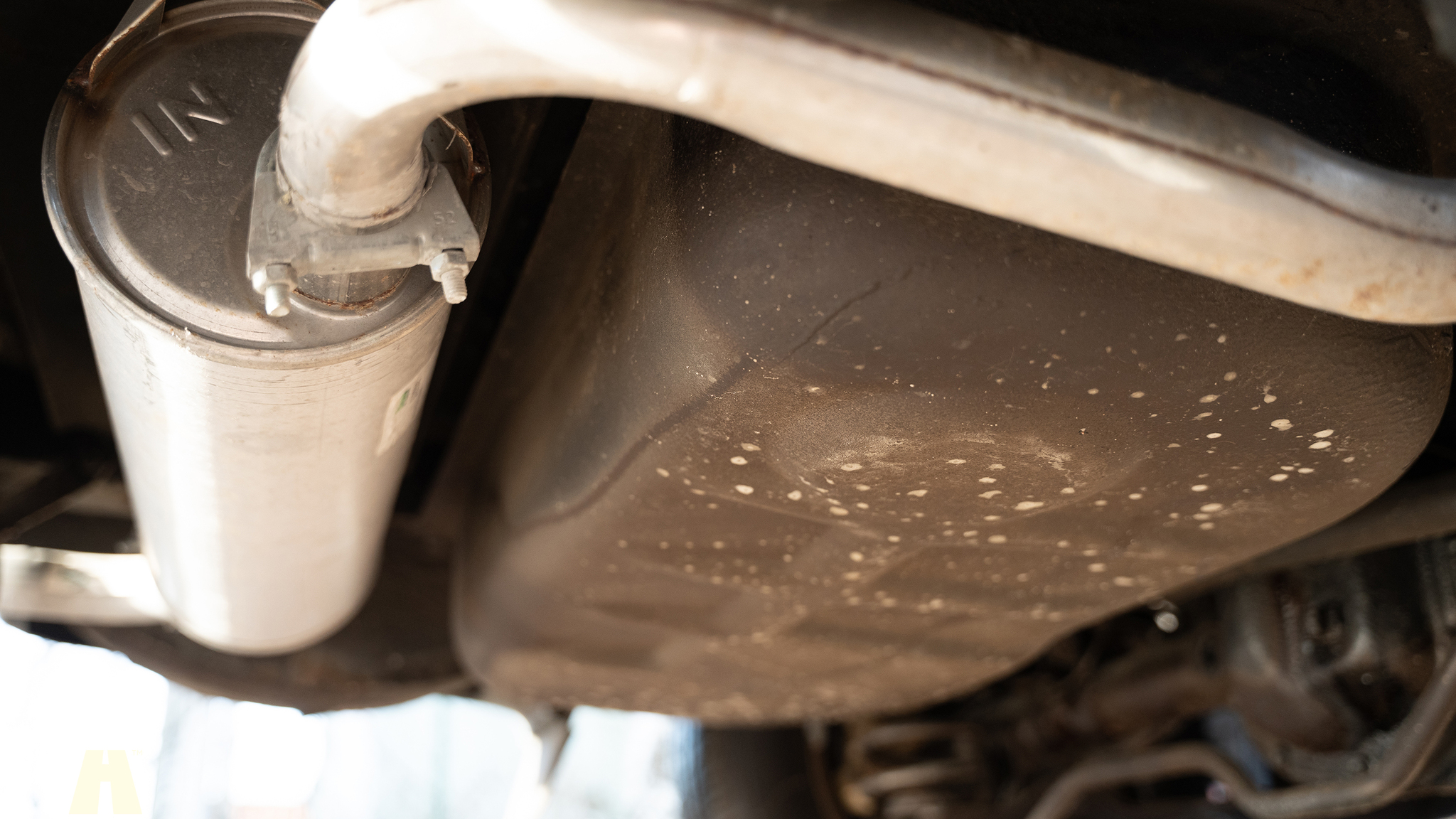 Image of 1988 Volvo 240 GL mechanics