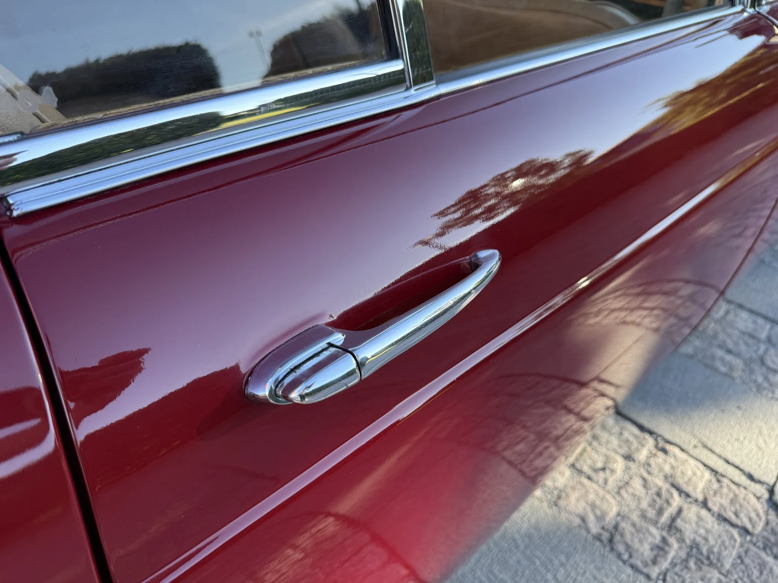 Exteriörbild på 1970 Jaguar XJ12 Performance (37)