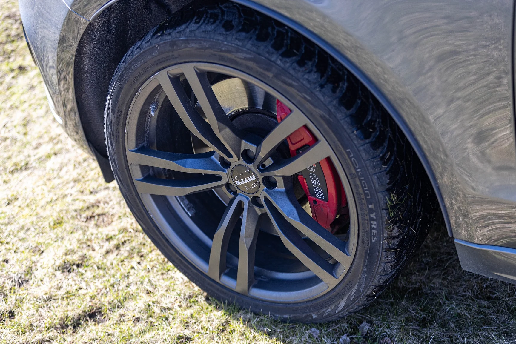 Exterior image of 2017 Audi SQ 5 Plus TDI (16)