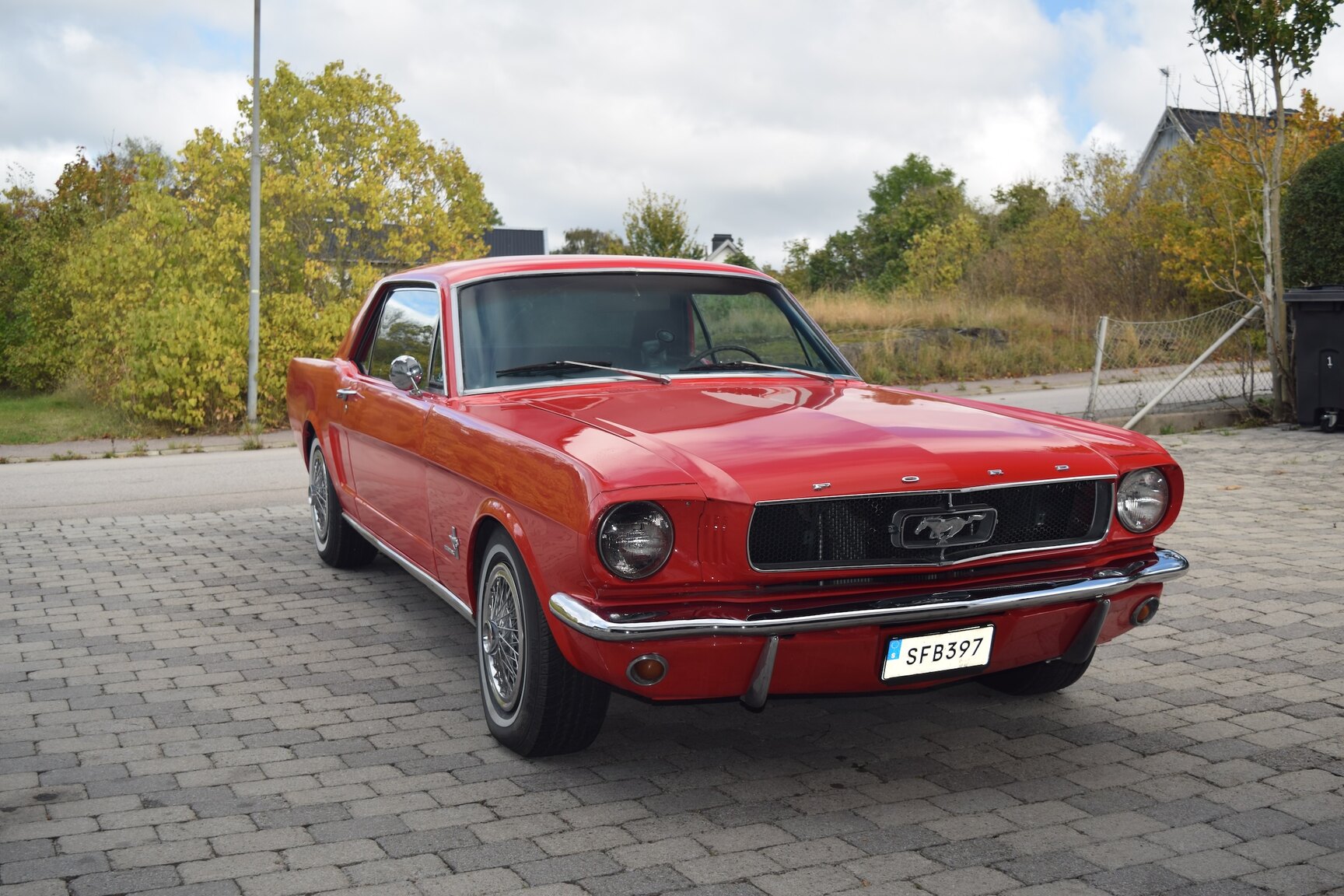 Exterior image of 1965 Ford Mustang 