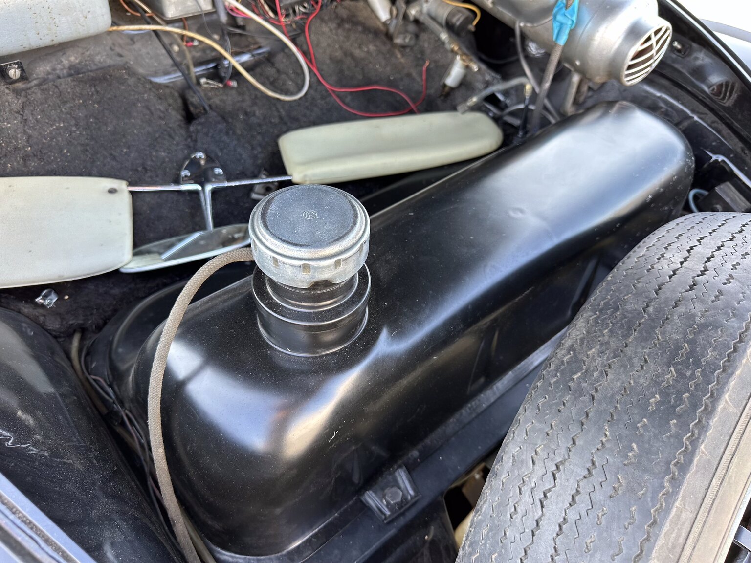 Image of 1958 Volkswagen 1200 Beetle mechanics