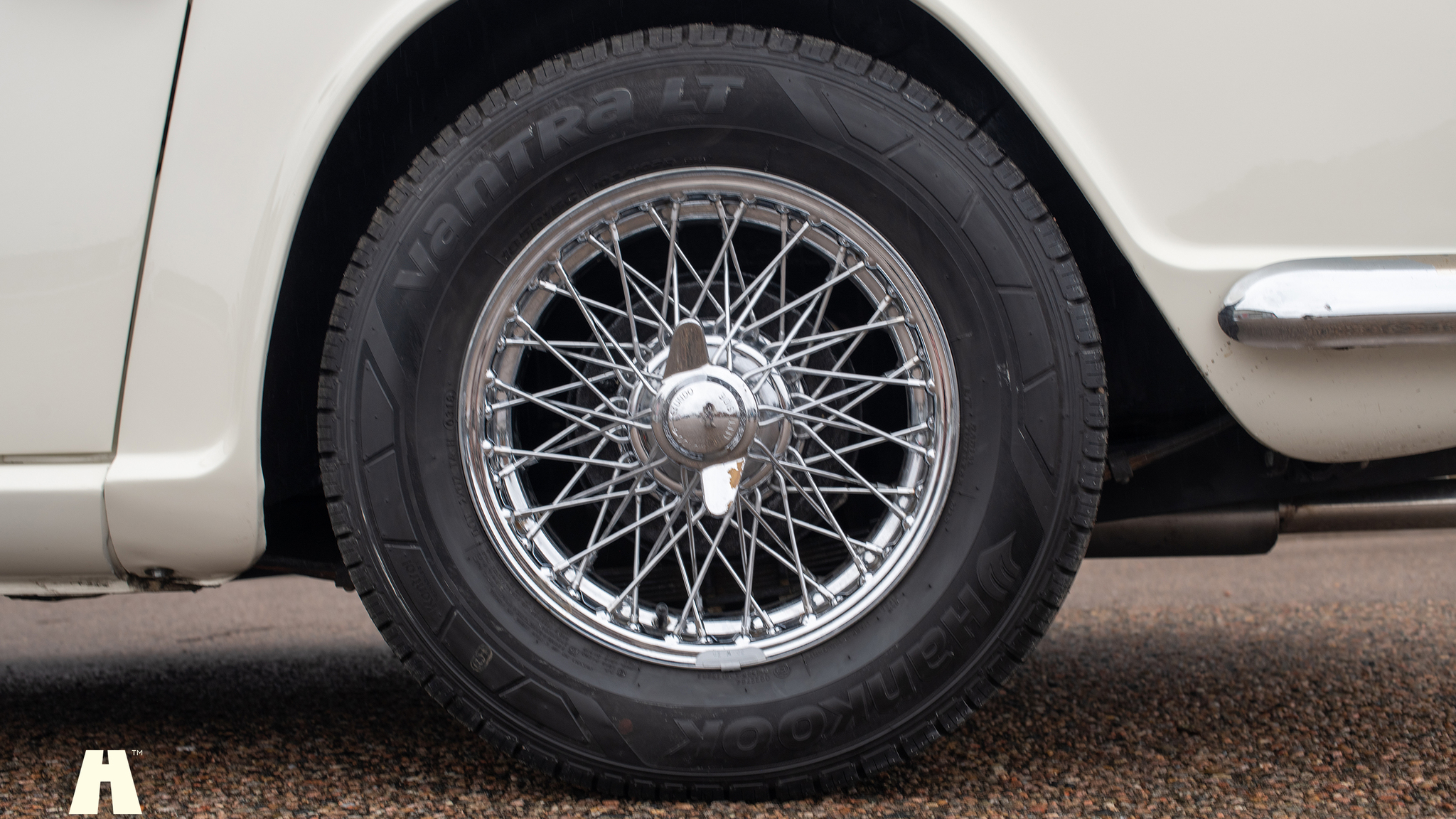 Aussenfoto 1966 Triumph TR4 A