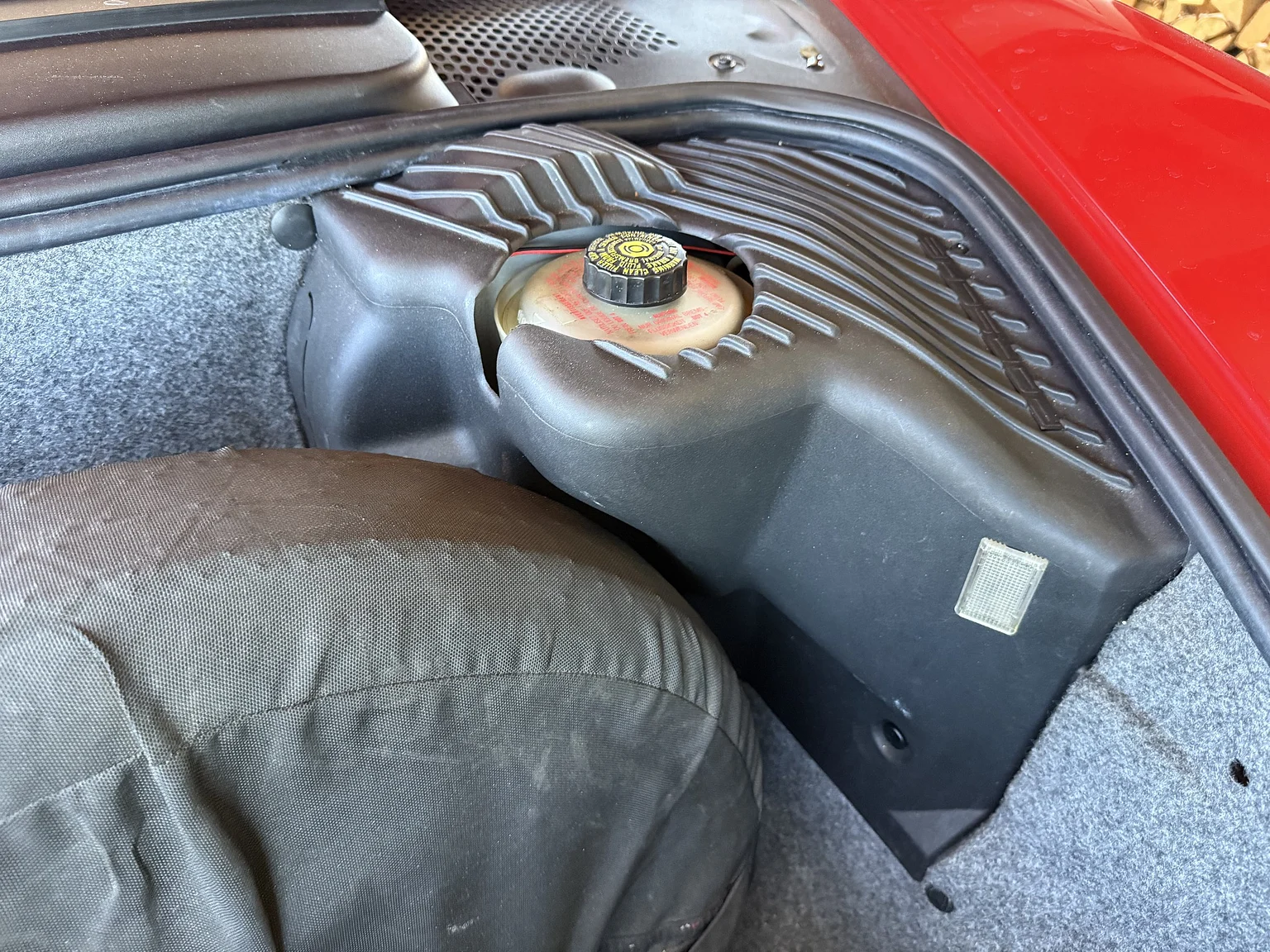 Interior image of 1998 Porsche 996 Carrera (38)