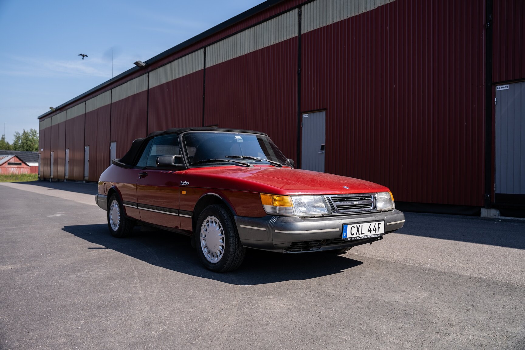 Exterior image of 1988 Saab 900 Turbo Convertible