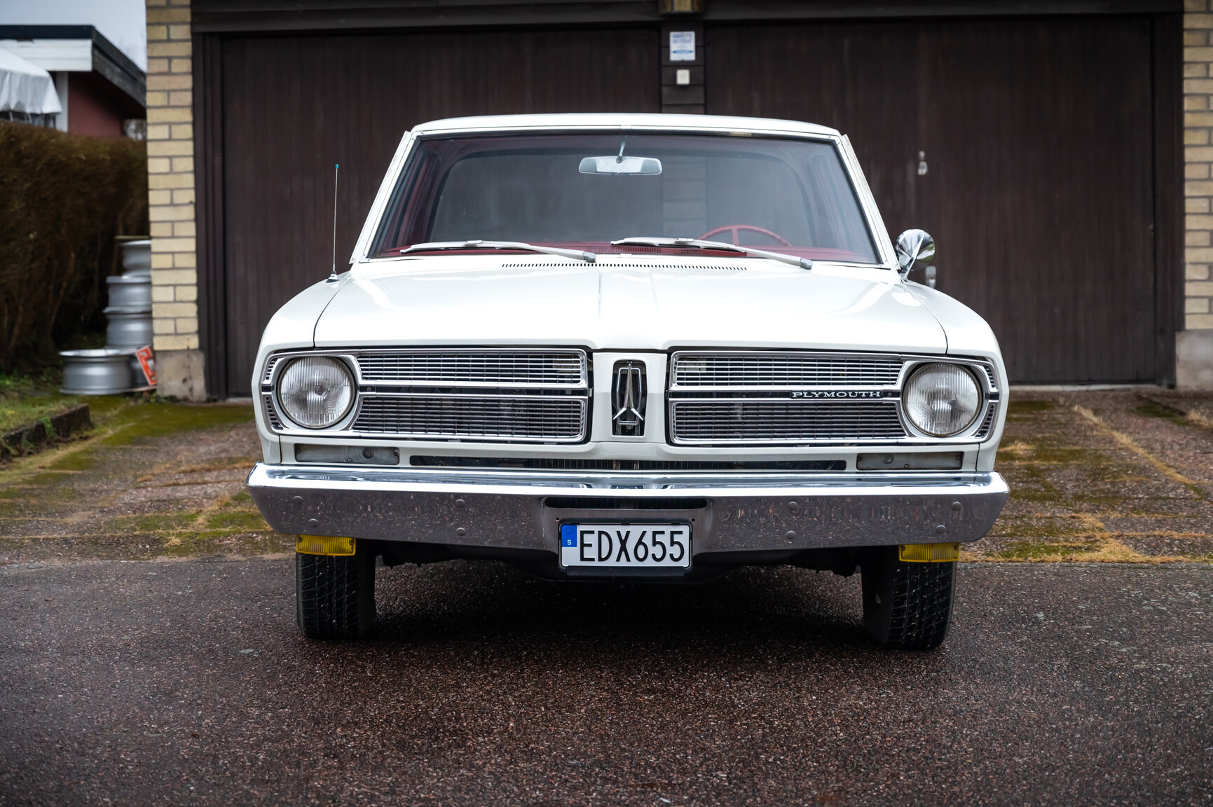 Exteriörbild på 1967 Plymouth Valiant V 100 Sedan