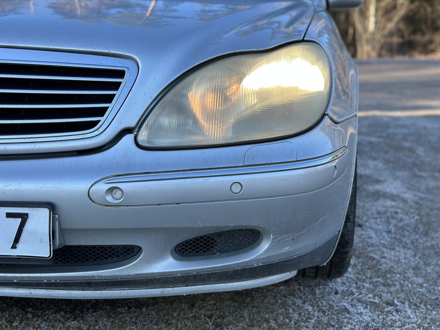 Exteriörbild på 1999 Mercedes-Benz S 500 L
