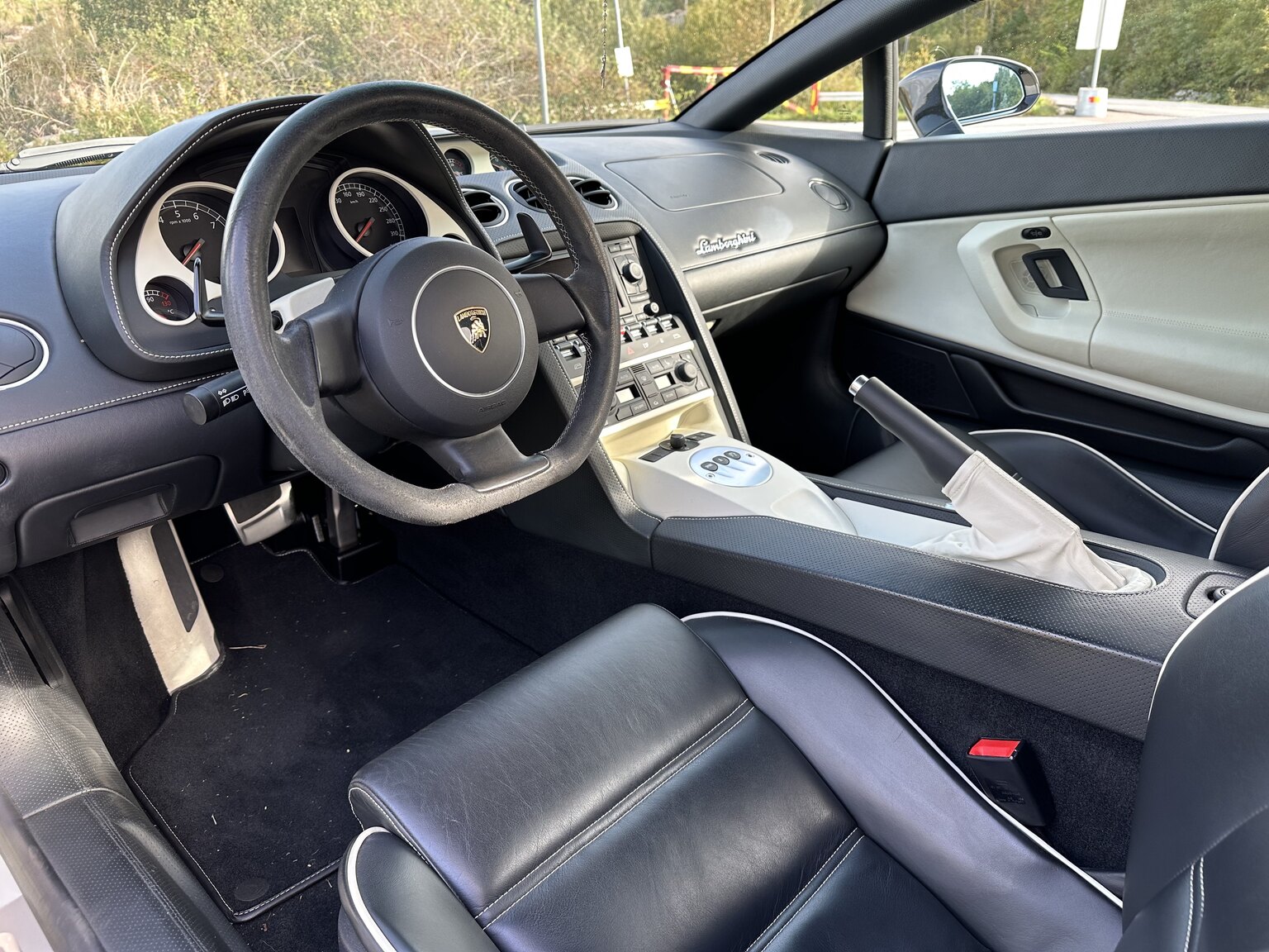 Interiörbild 2006 Lamborghini Gallardo SE