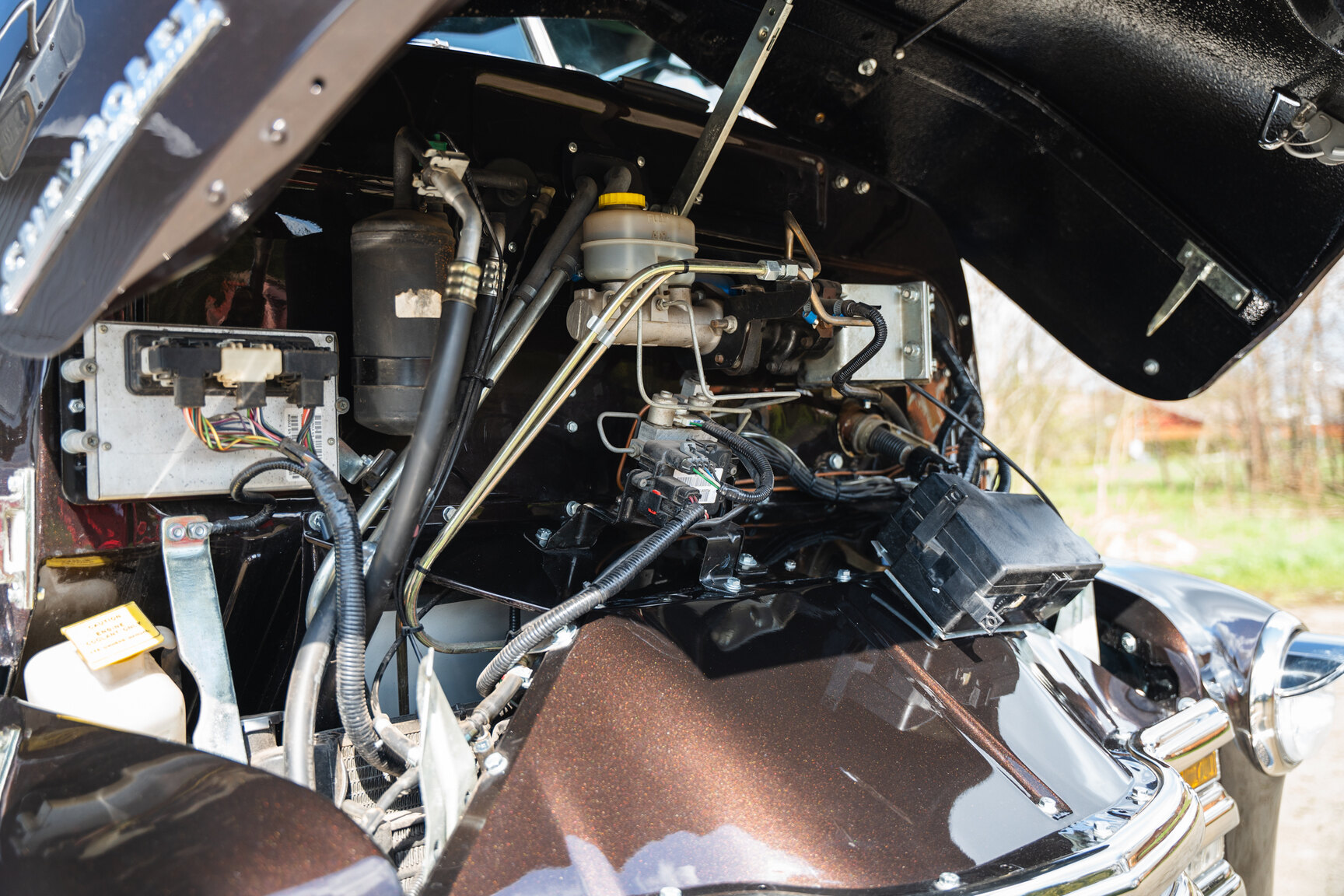 Image of 1948 Chevrolet COE Loadmaster mechanics