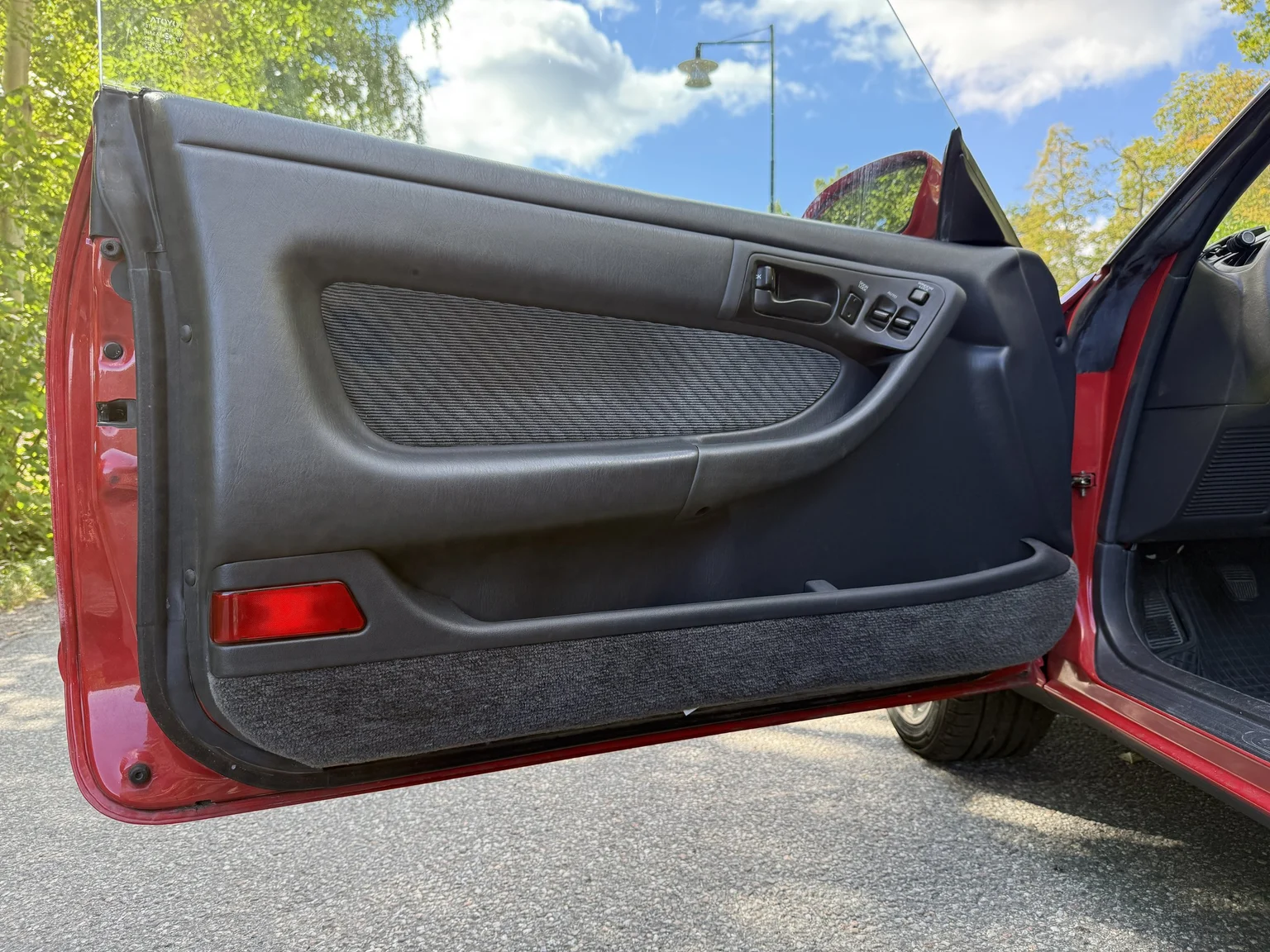 Innenraumfoto von 1990 Toyota Celica (3)