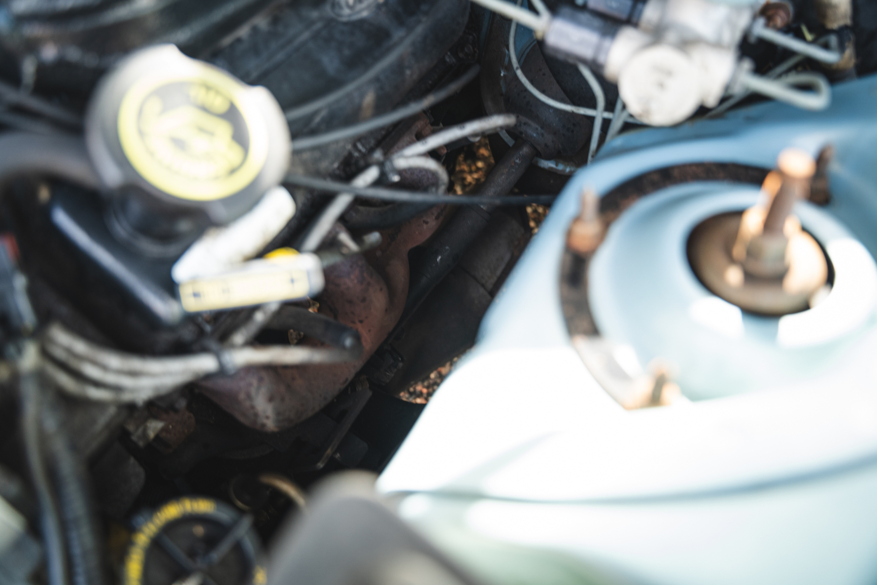 Image of 1991 Ford Thunderbird (27) mechanics