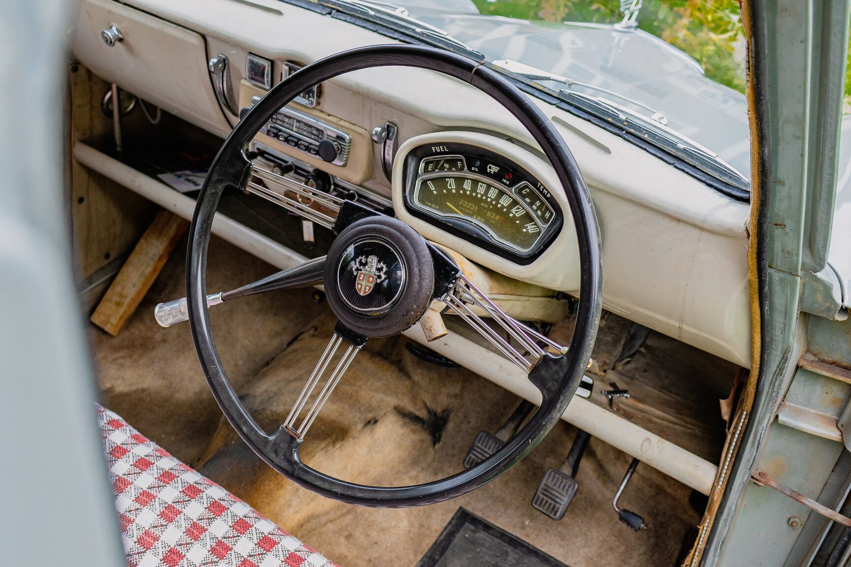 Interior image of 1955 Austin A50