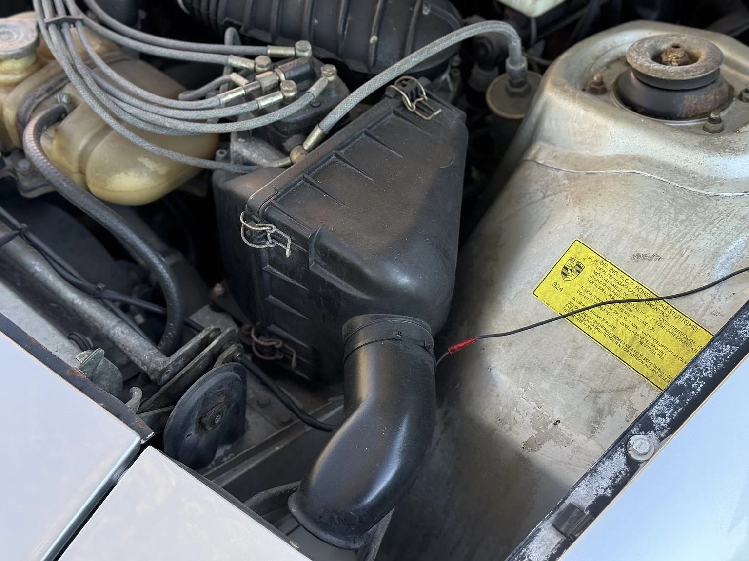 Image of 1979 Porsche 924  (16) mechanics