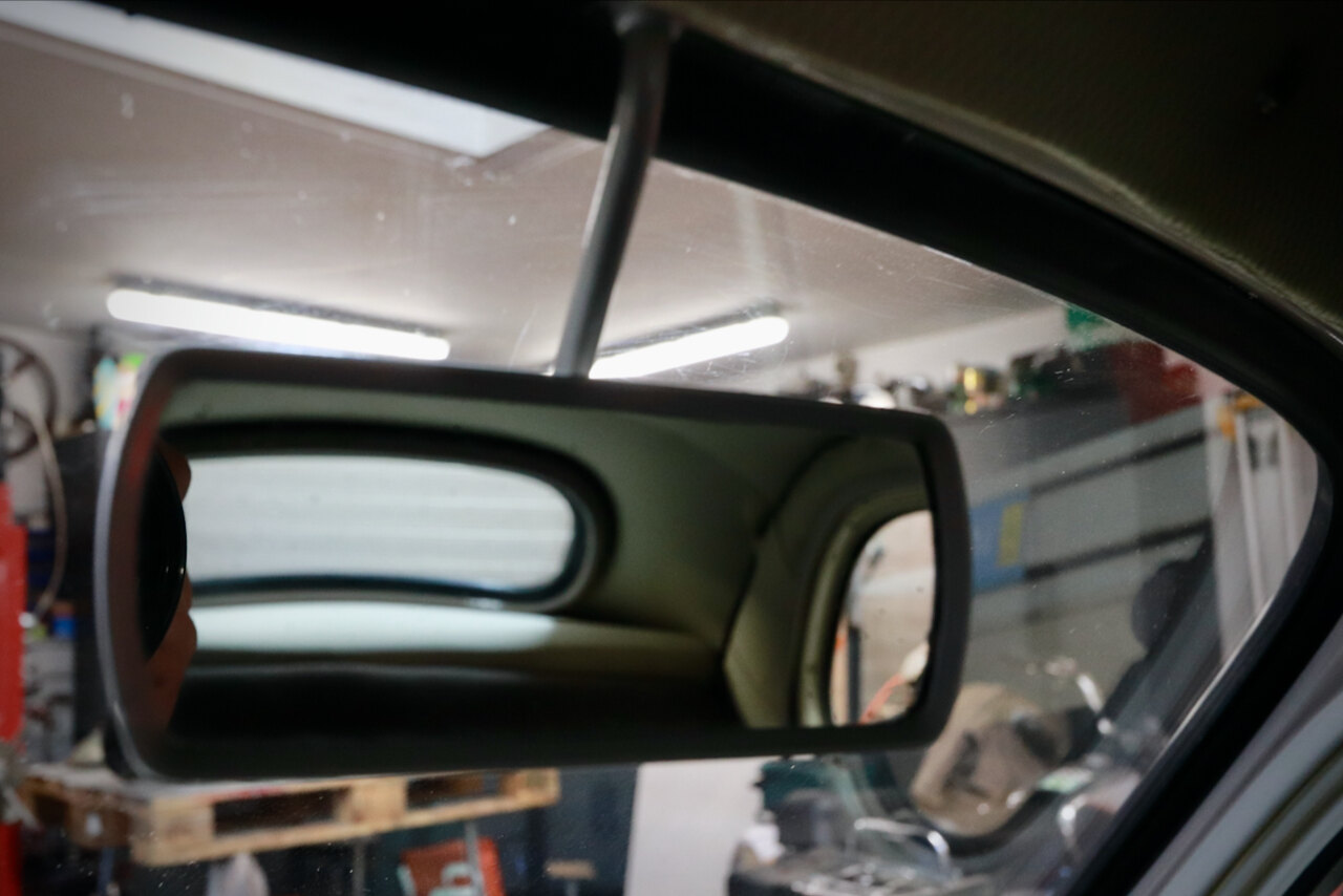 Interior image of 1959 Renault 4CV