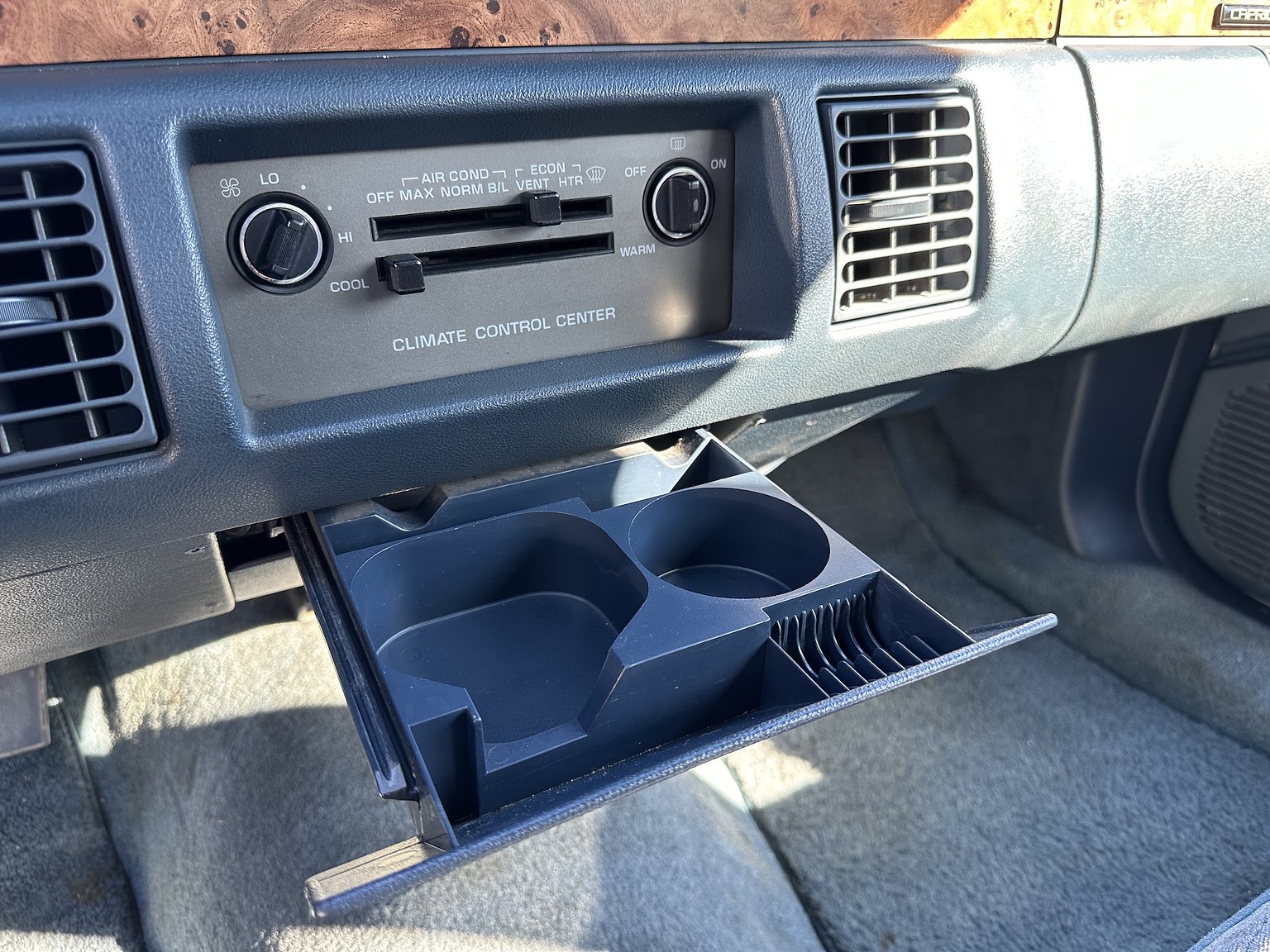 Interior image of 1993 Chevrolet Caprice Classic Wagon 5.7 V8 