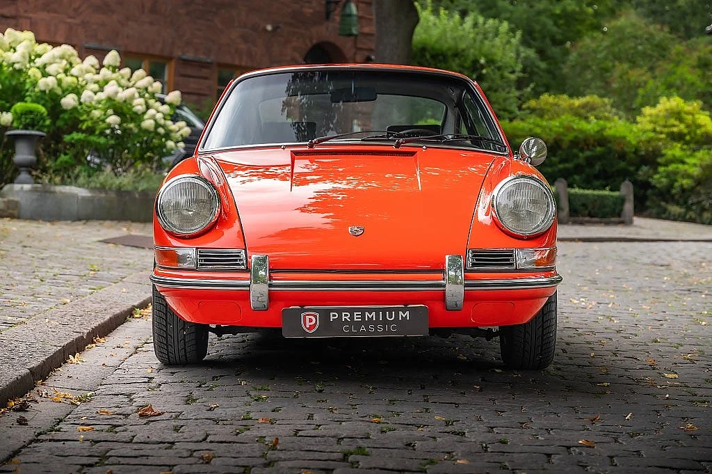 Bild von 1968 Porsche 911 (2)