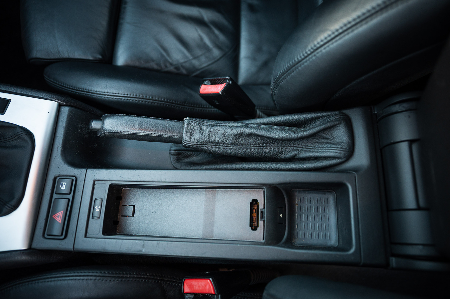 Interiörbild 2005 BMW M3 E46 manuell