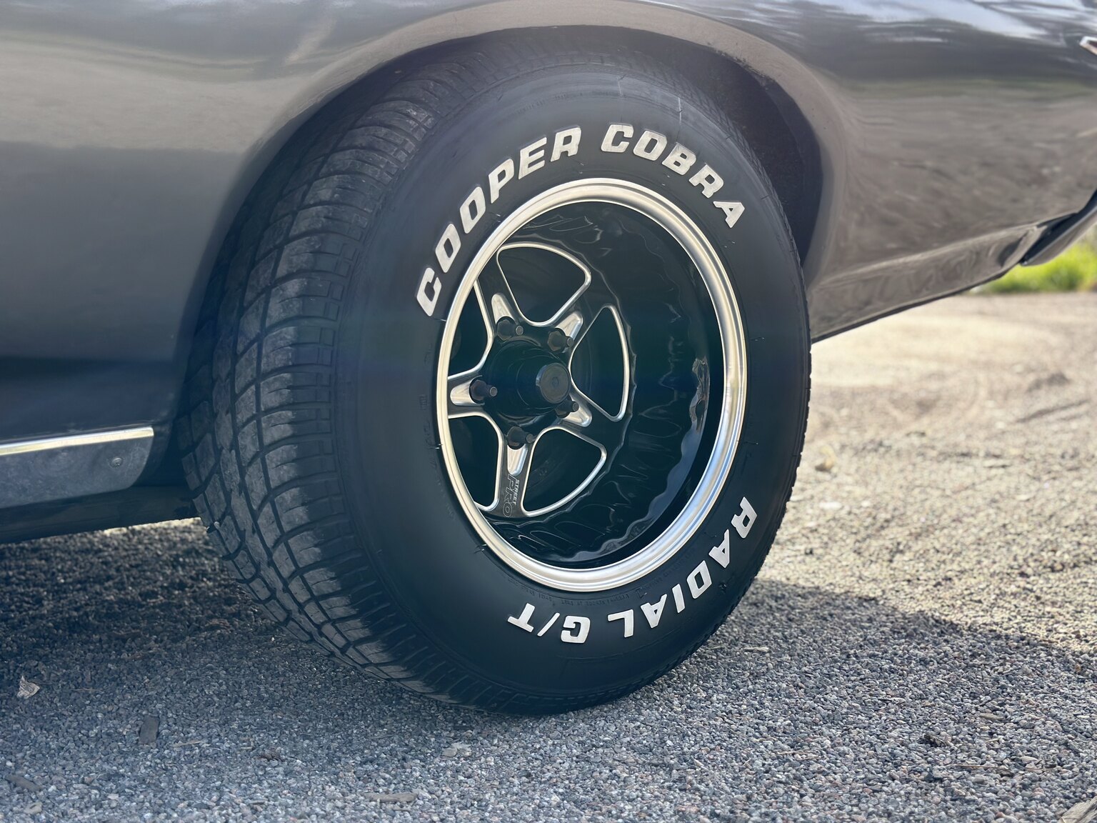 Exteriörbild på 1969 Pontiac GTO 406cid 