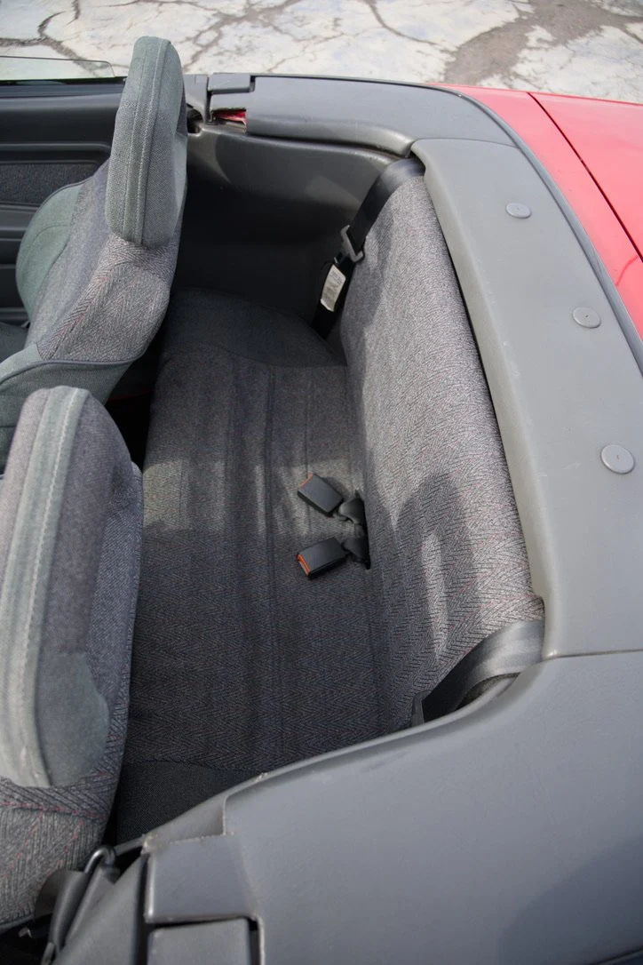 Interior image of 1991 Mercury Capri Xr2 (4)