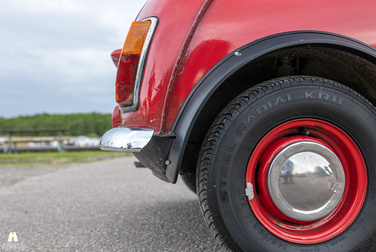 Exterior image of 1970 Austin Mini 1000