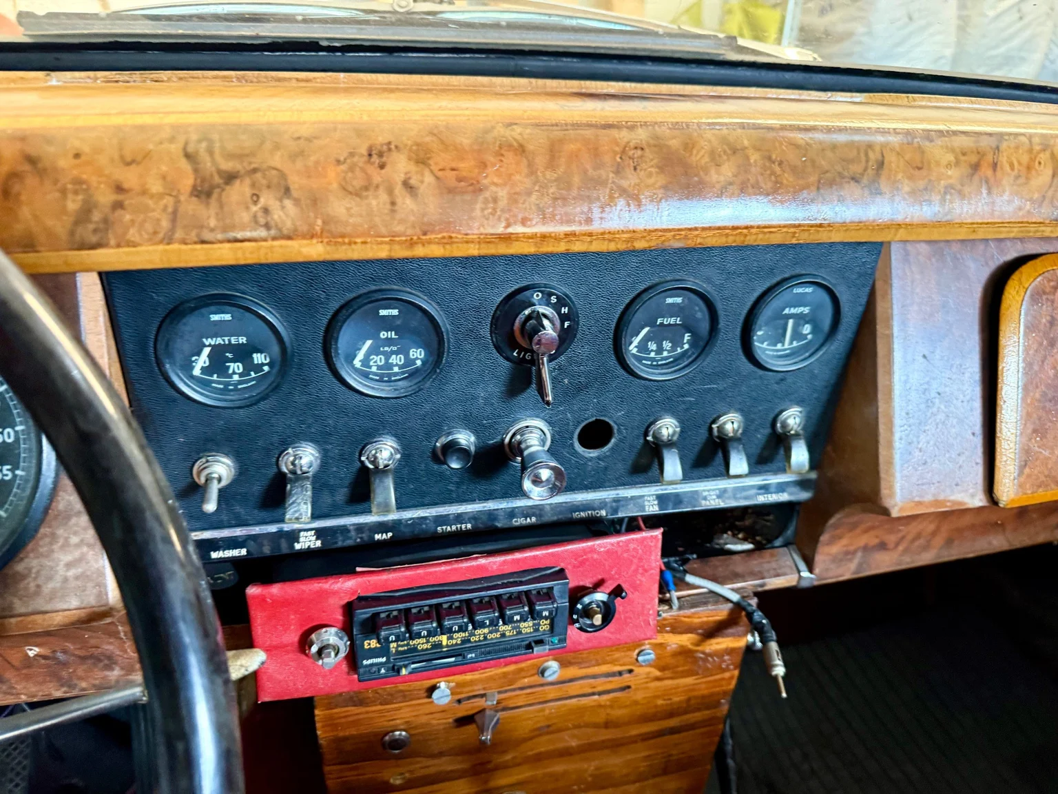 Interiörbild 1961 Jaguar Mark 2 (12)