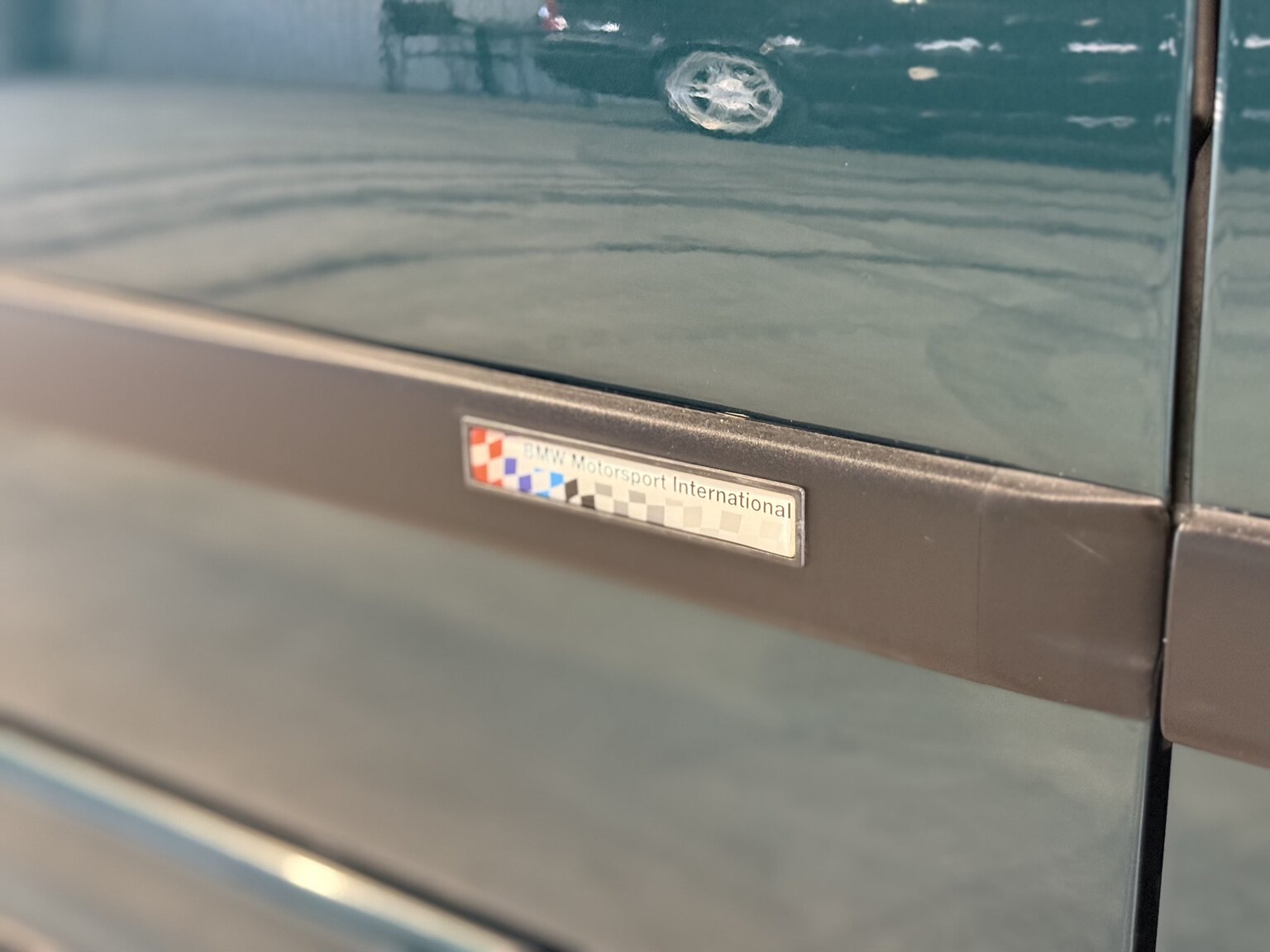 Exteriörbild på 1995 BMW 325i Coupé AVUS Edition "No Reserve Auction"