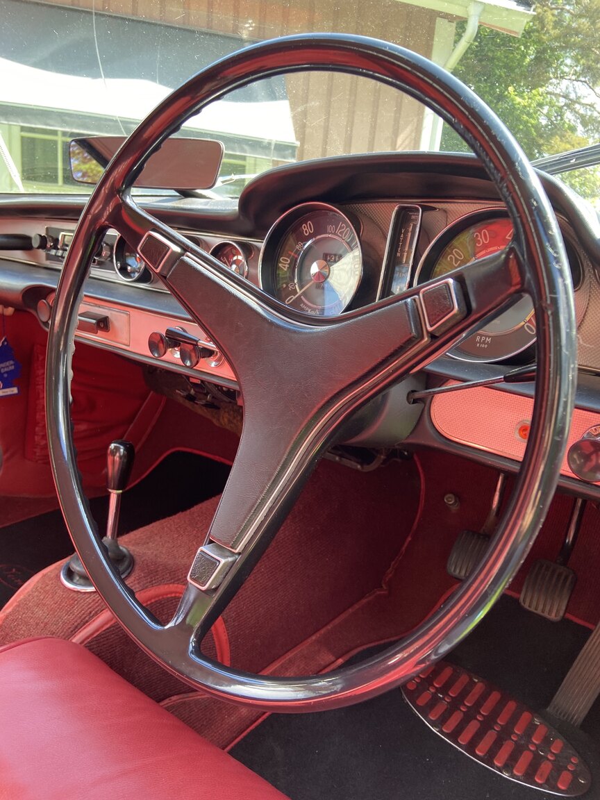 Interior image of 1968 Volvo P1800 S