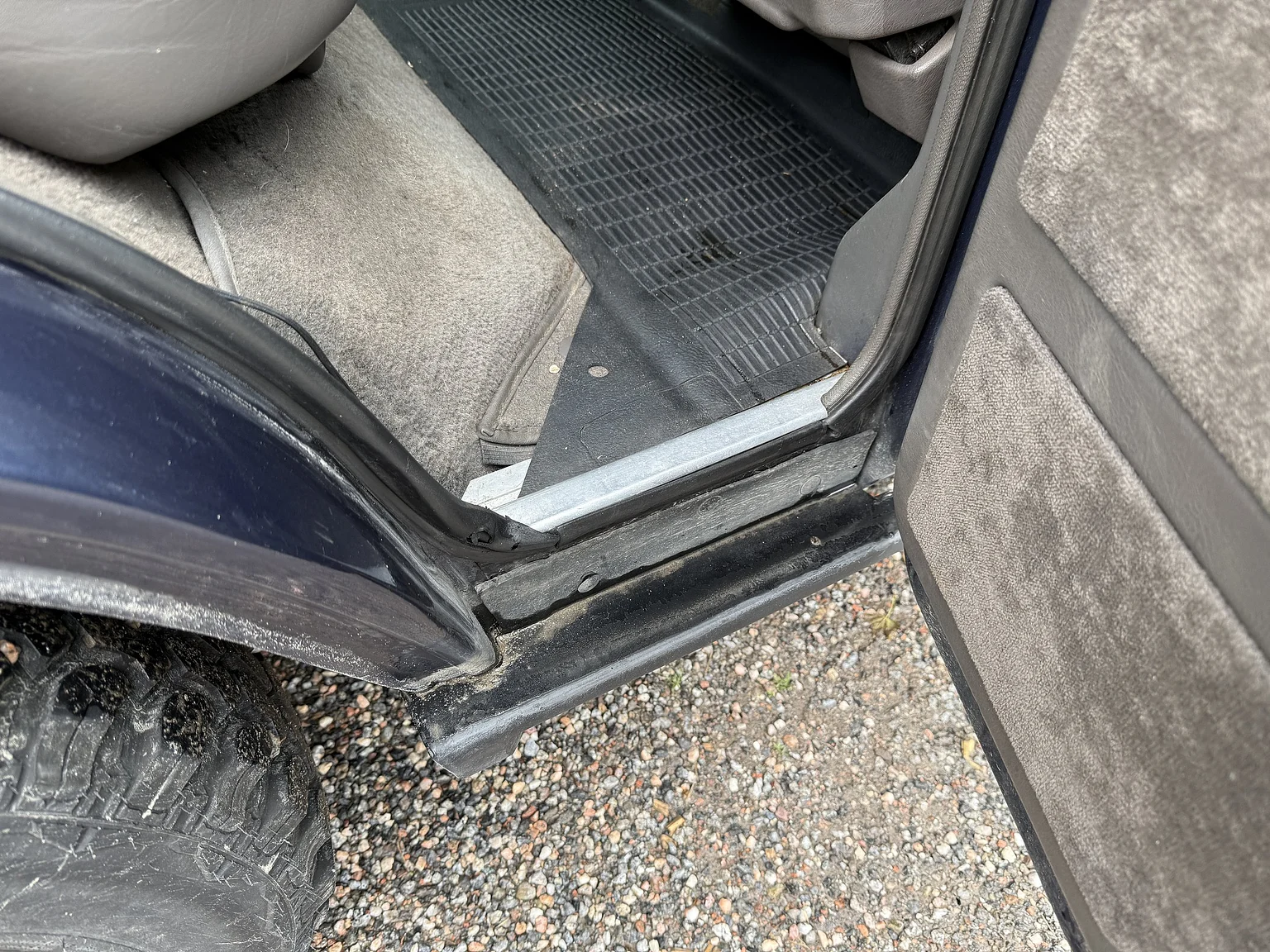 Innenraumfoto von 1990 Range Rover Vogue SE 3.9 (54)